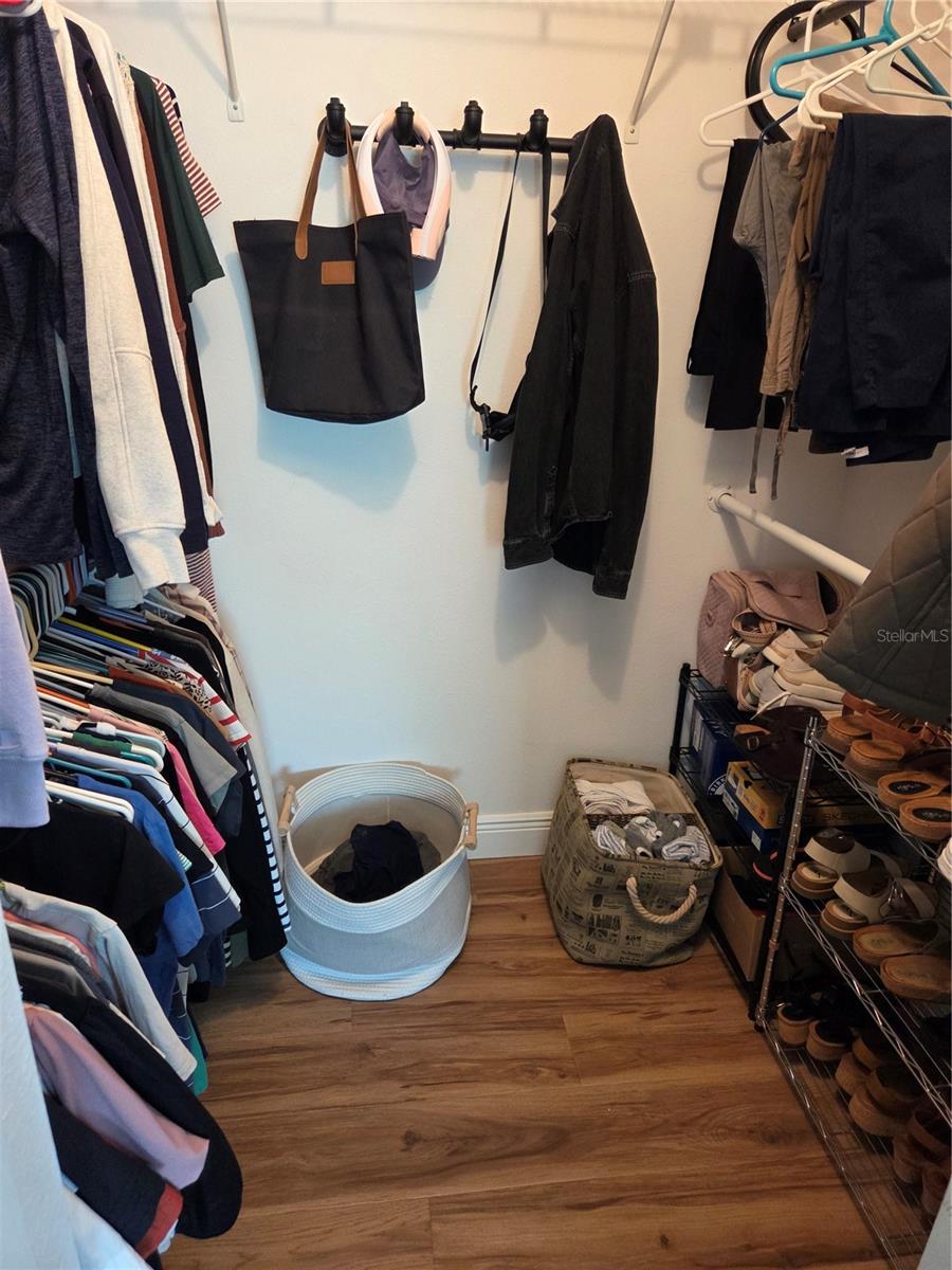 SCOTSDALE CLUSTER CONDO - Residential