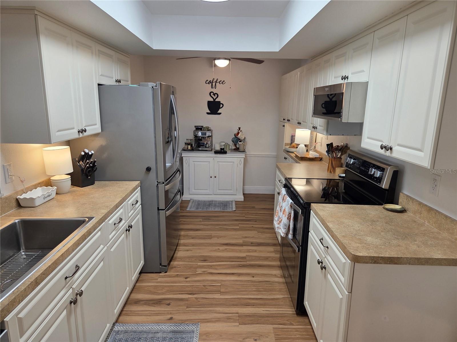 SCOTSDALE CLUSTER CONDO - Residential