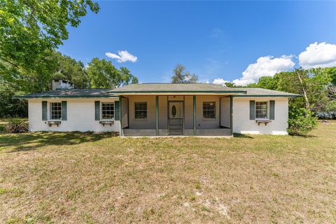 Photo of 415 SE Adams Street, High Springs, FL 32643 (MLS # GC539998)