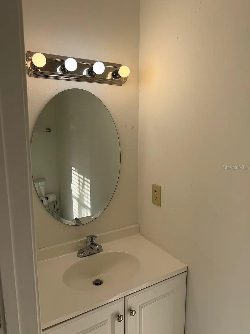 VILLAGE XVIII UNIT I OF CARROL - Residential Lease