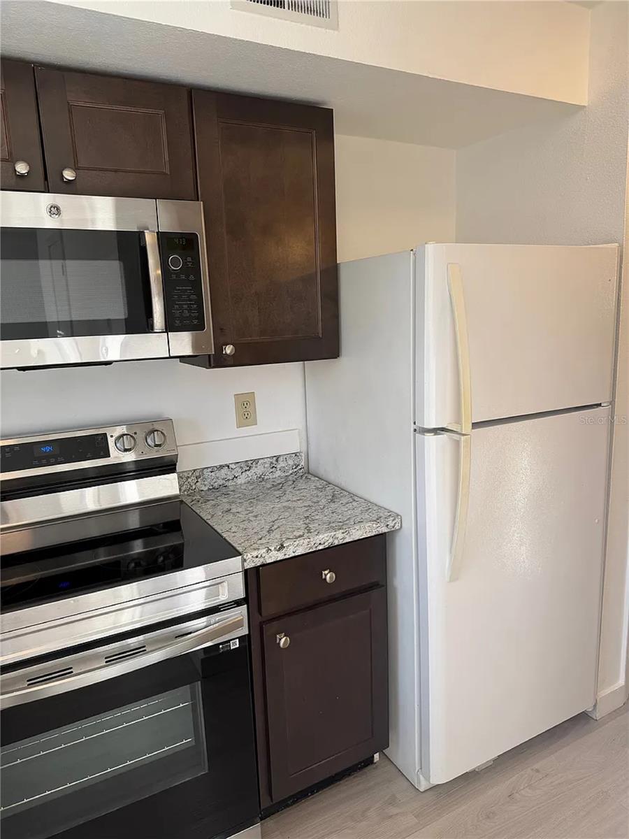 VILLAGE XVIII UNIT I OF CARROL - Residential Lease