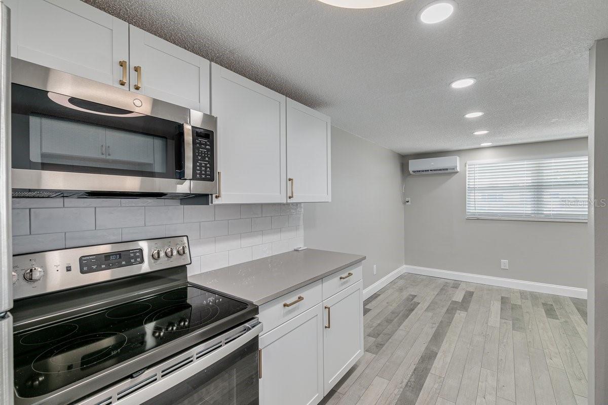PALM BREEZE ESTATES SUB - Residential Income