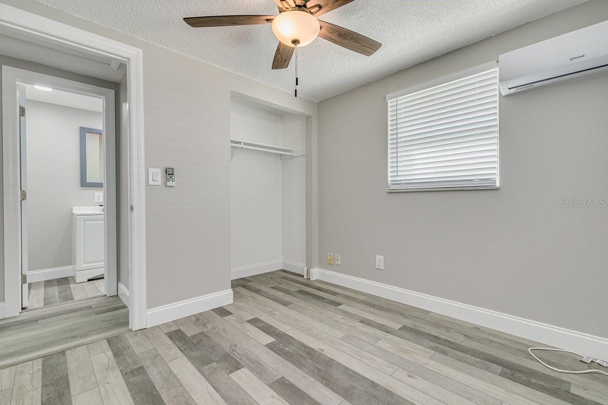 PALM BREEZE ESTATES SUB - Residential Income