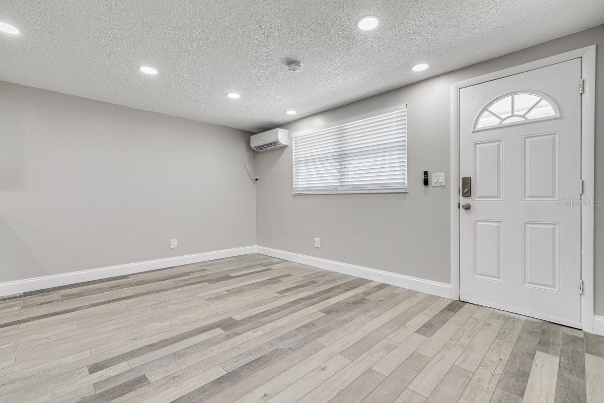PALM BREEZE ESTATES SUB - Residential Income