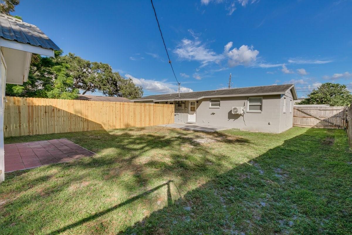 PALM BREEZE ESTATES SUB - Residential Income