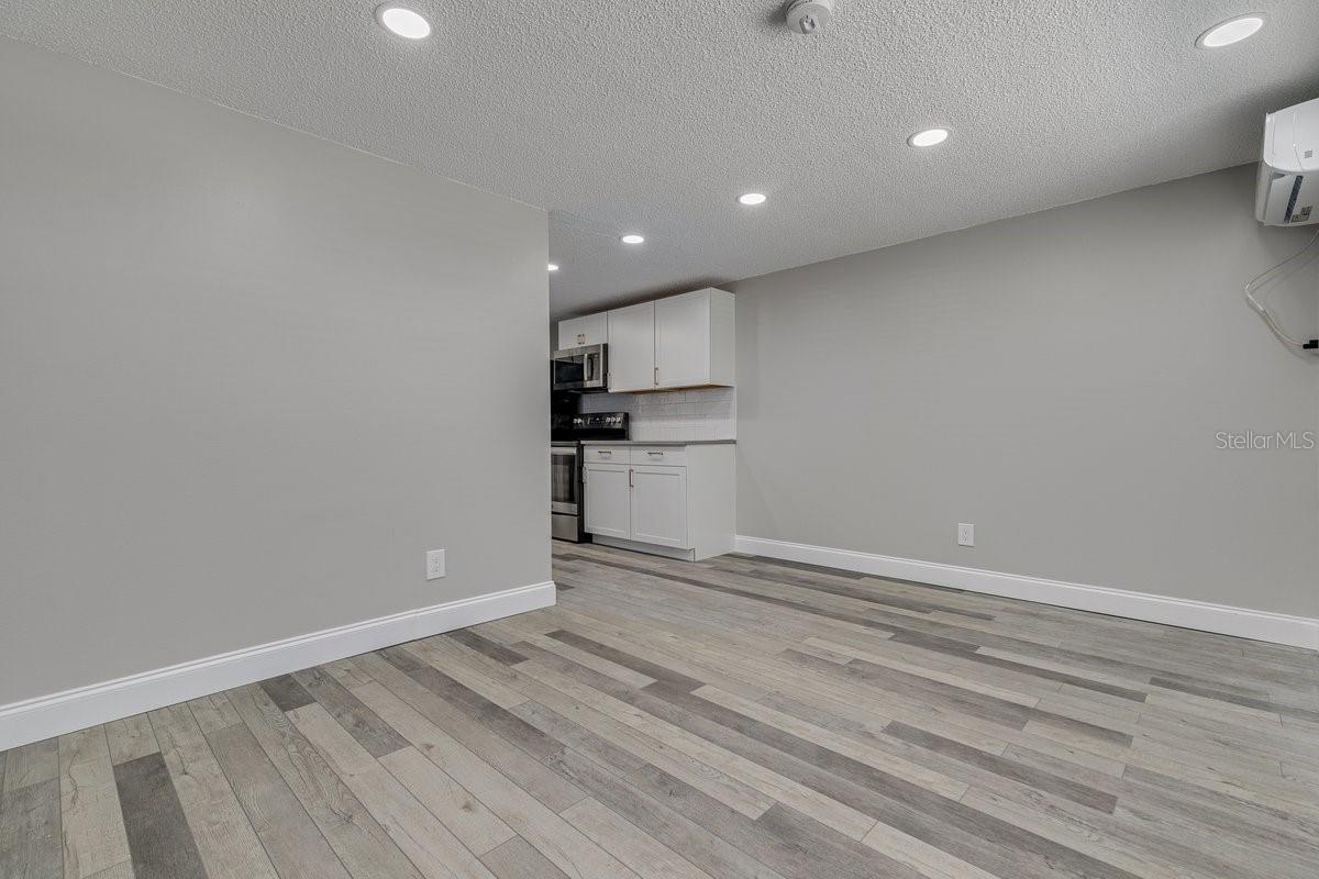 PALM BREEZE ESTATES SUB - Residential Income