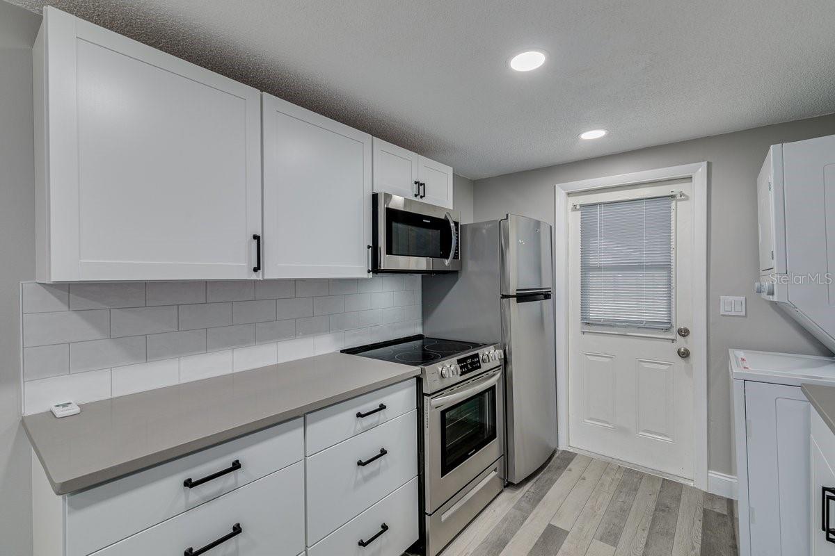 PALM BREEZE ESTATES SUB - Residential Income