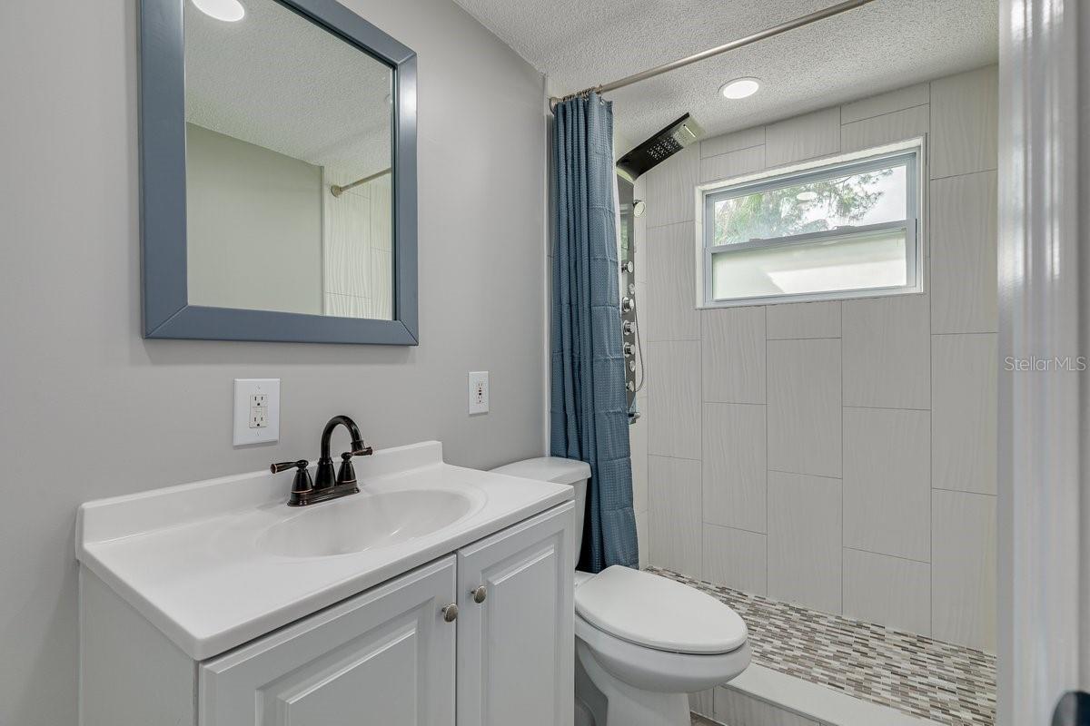 PALM BREEZE ESTATES SUB - Residential Income