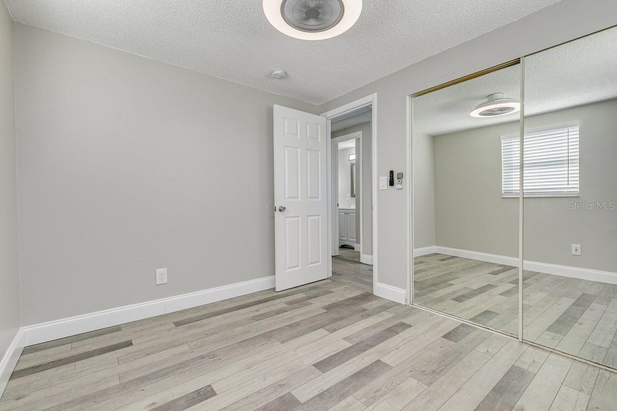PALM BREEZE ESTATES SUB - Residential Income