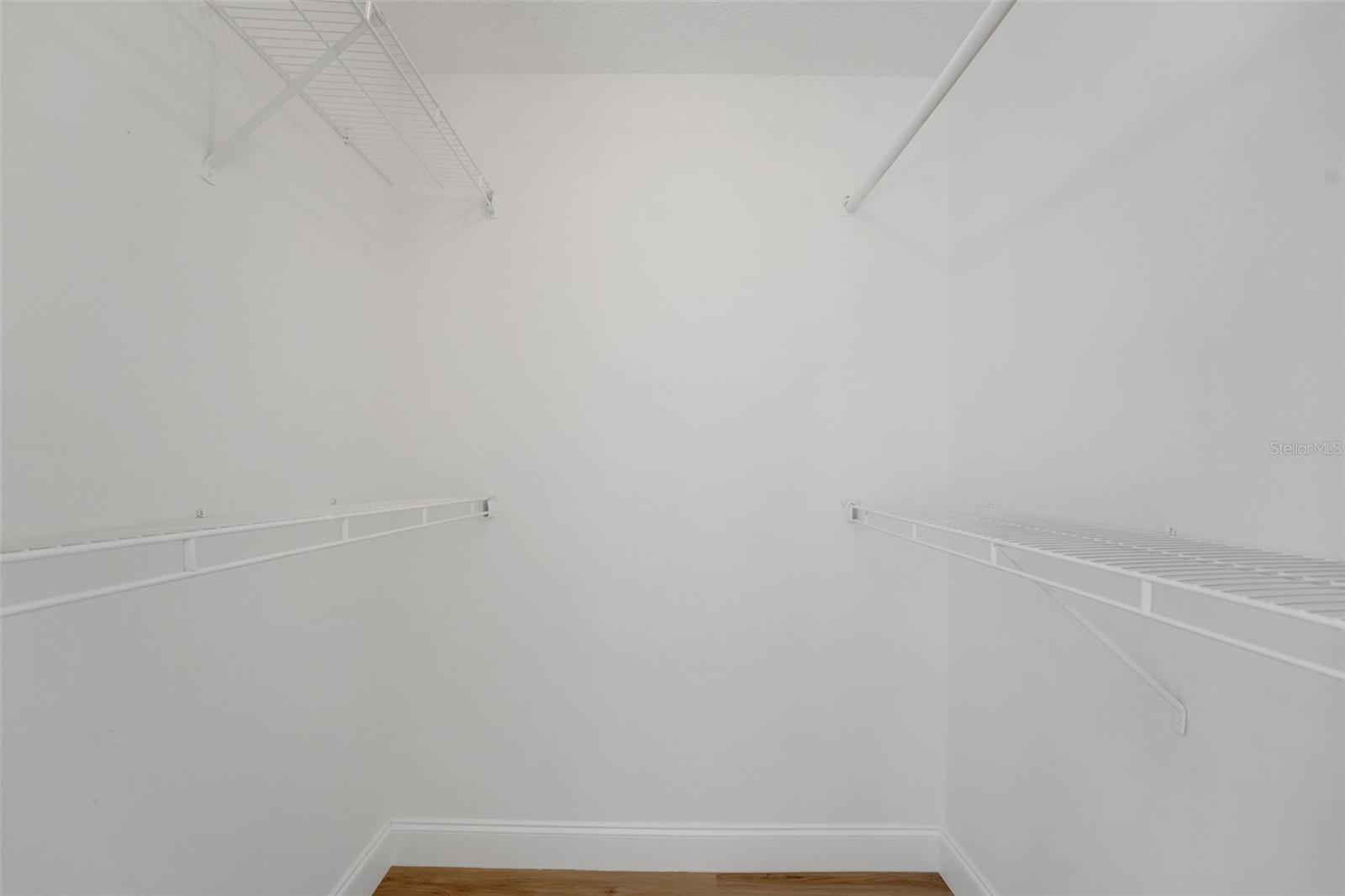 QUEENS COVE PH 02 - Residential