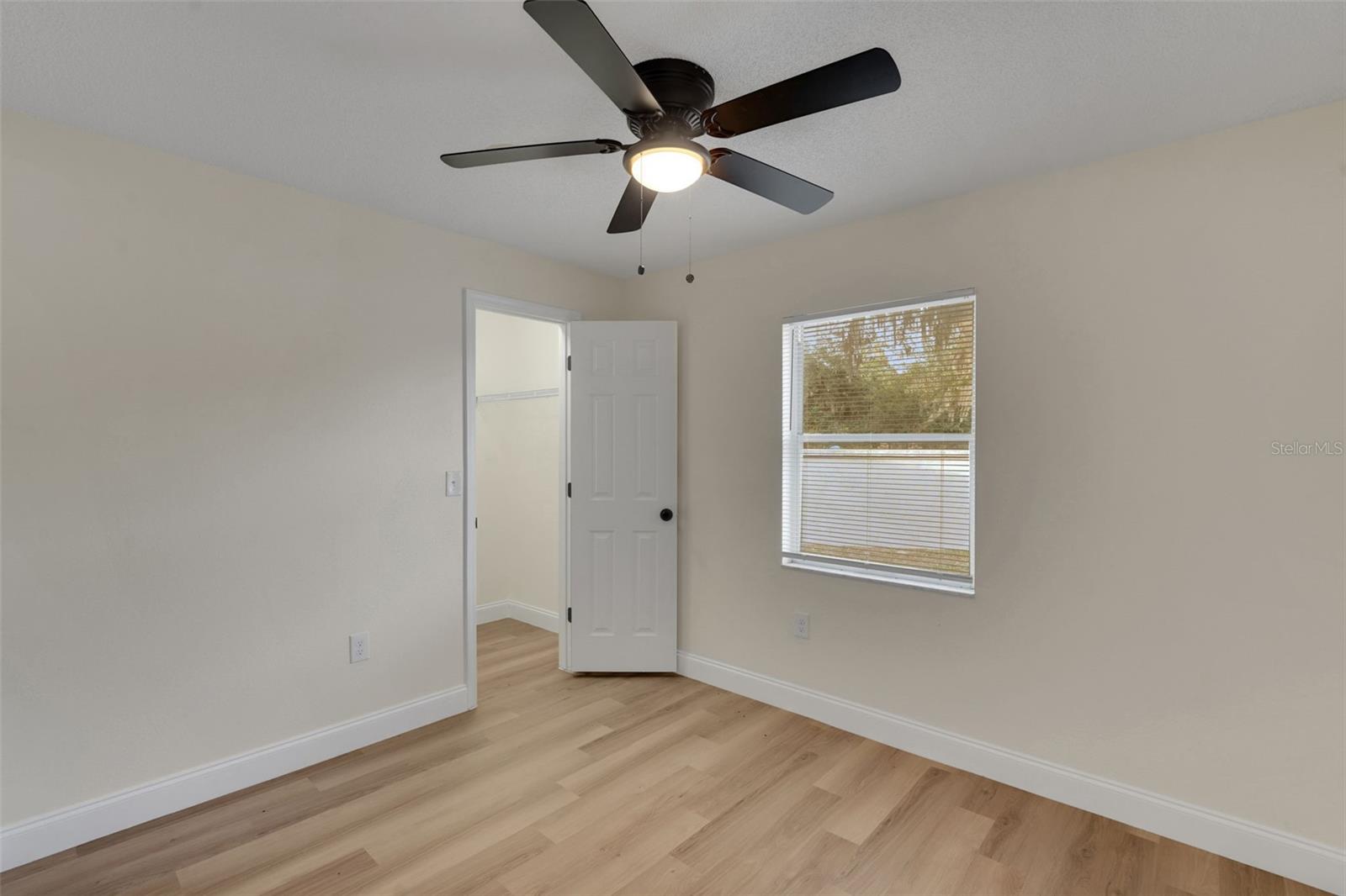 QUEENS COVE PH 02 - Residential