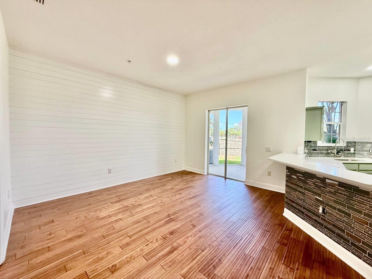 MARBELLA TERRACE TWNHMS - Residential Lease