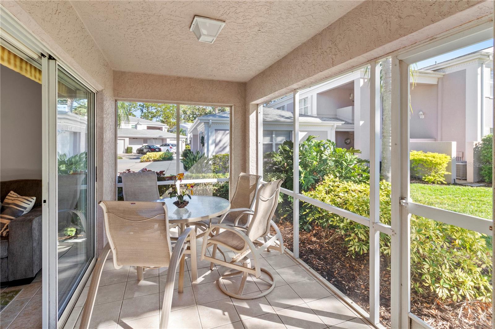 SHEFFIELD GREENE - Residential Lease
