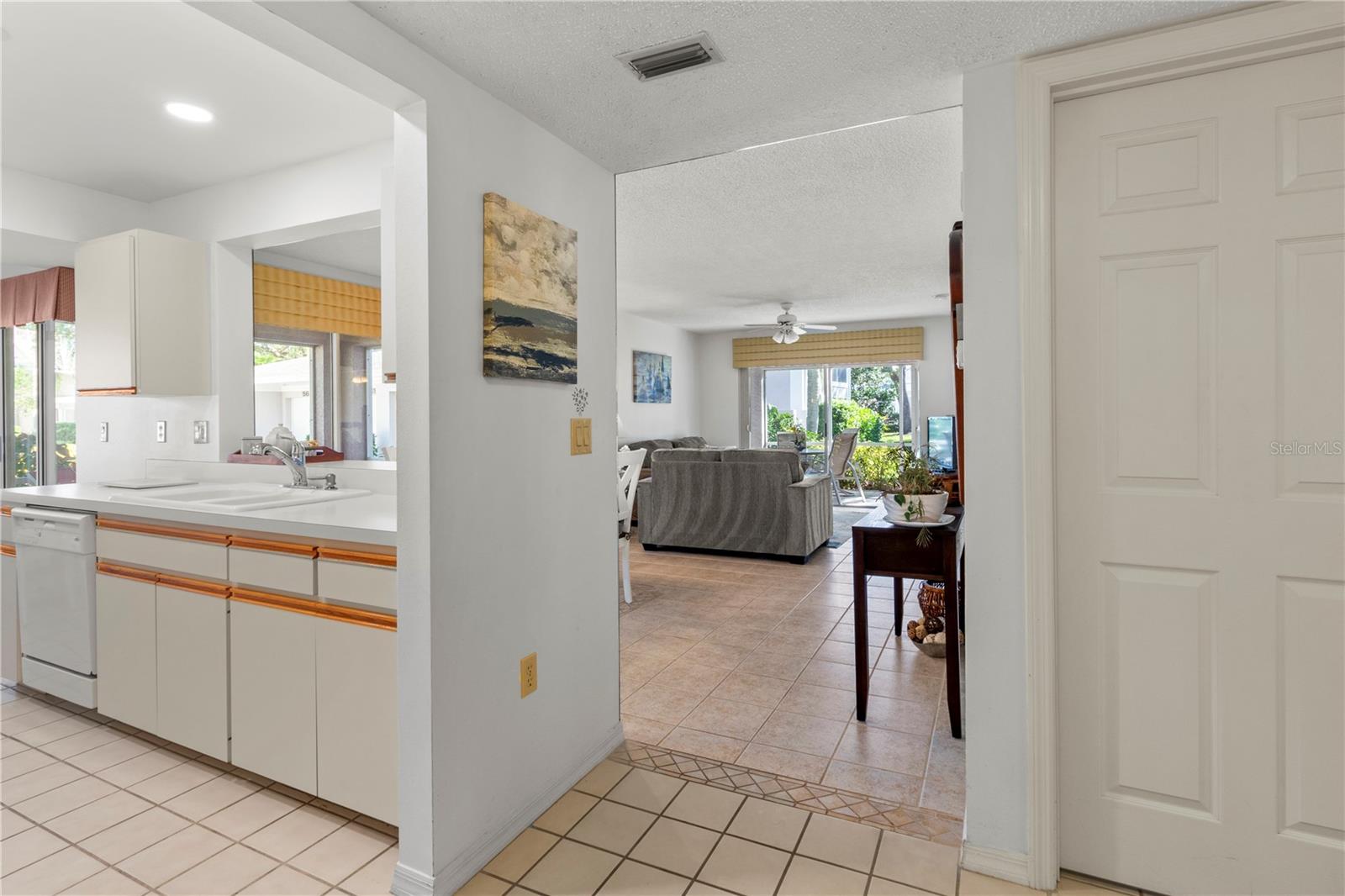 SHEFFIELD GREENE - Residential Lease