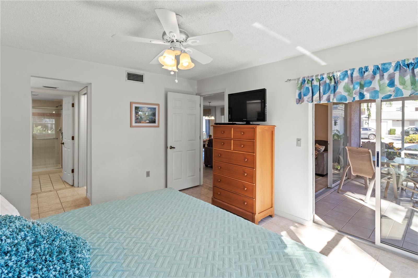 SHEFFIELD GREENE - Residential Lease