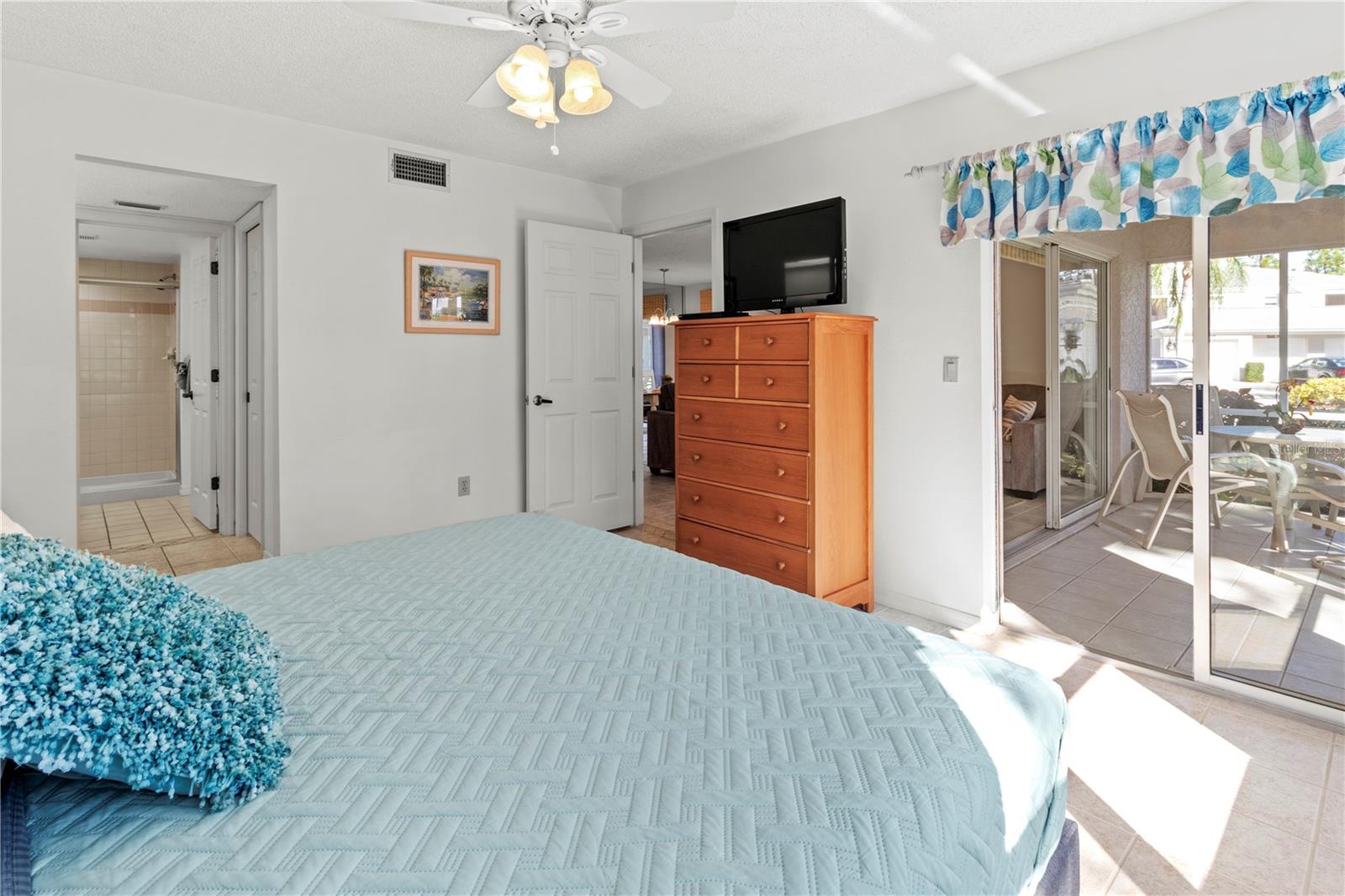SHEFFIELD GREENE - Residential Lease