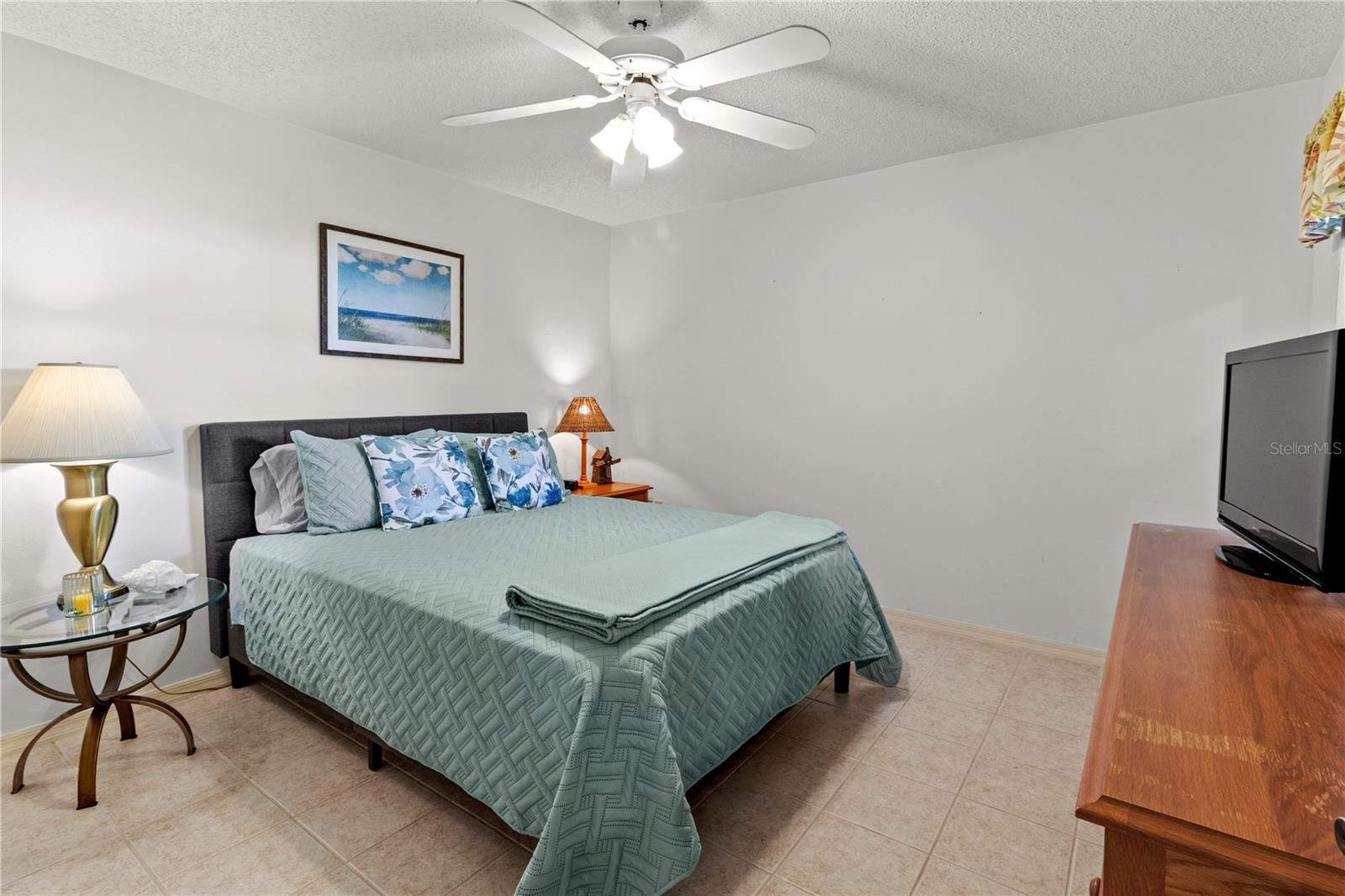 SHEFFIELD GREENE - Residential Lease