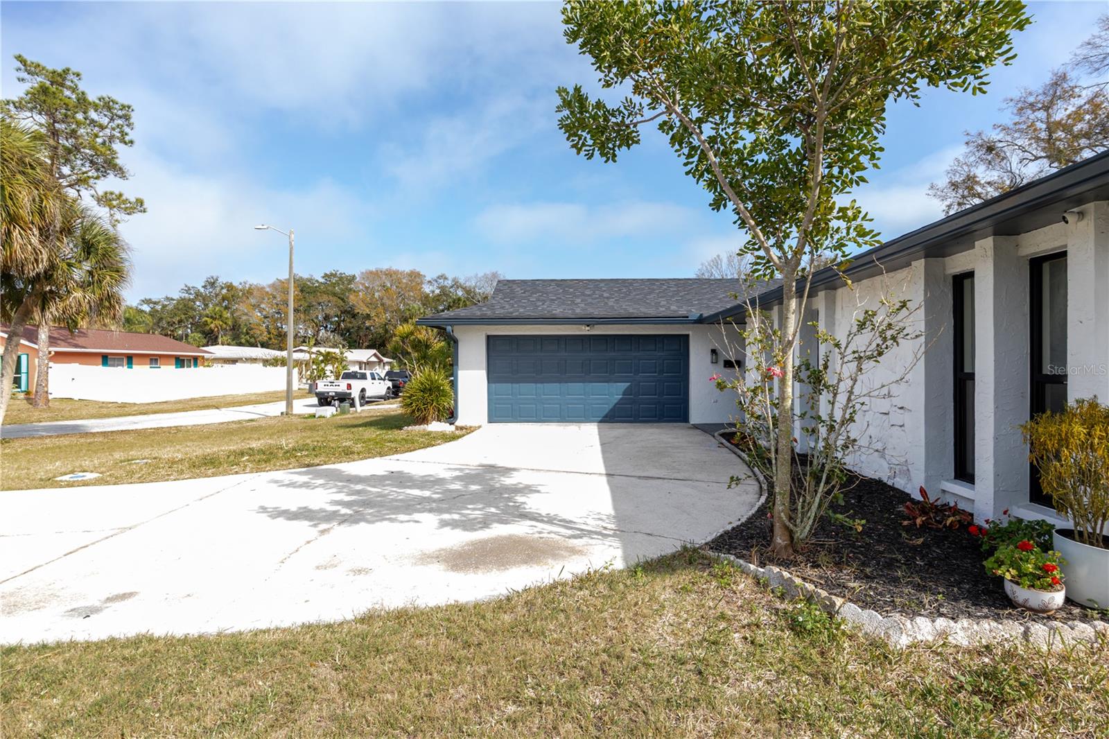 FLOR A MAR - Residential