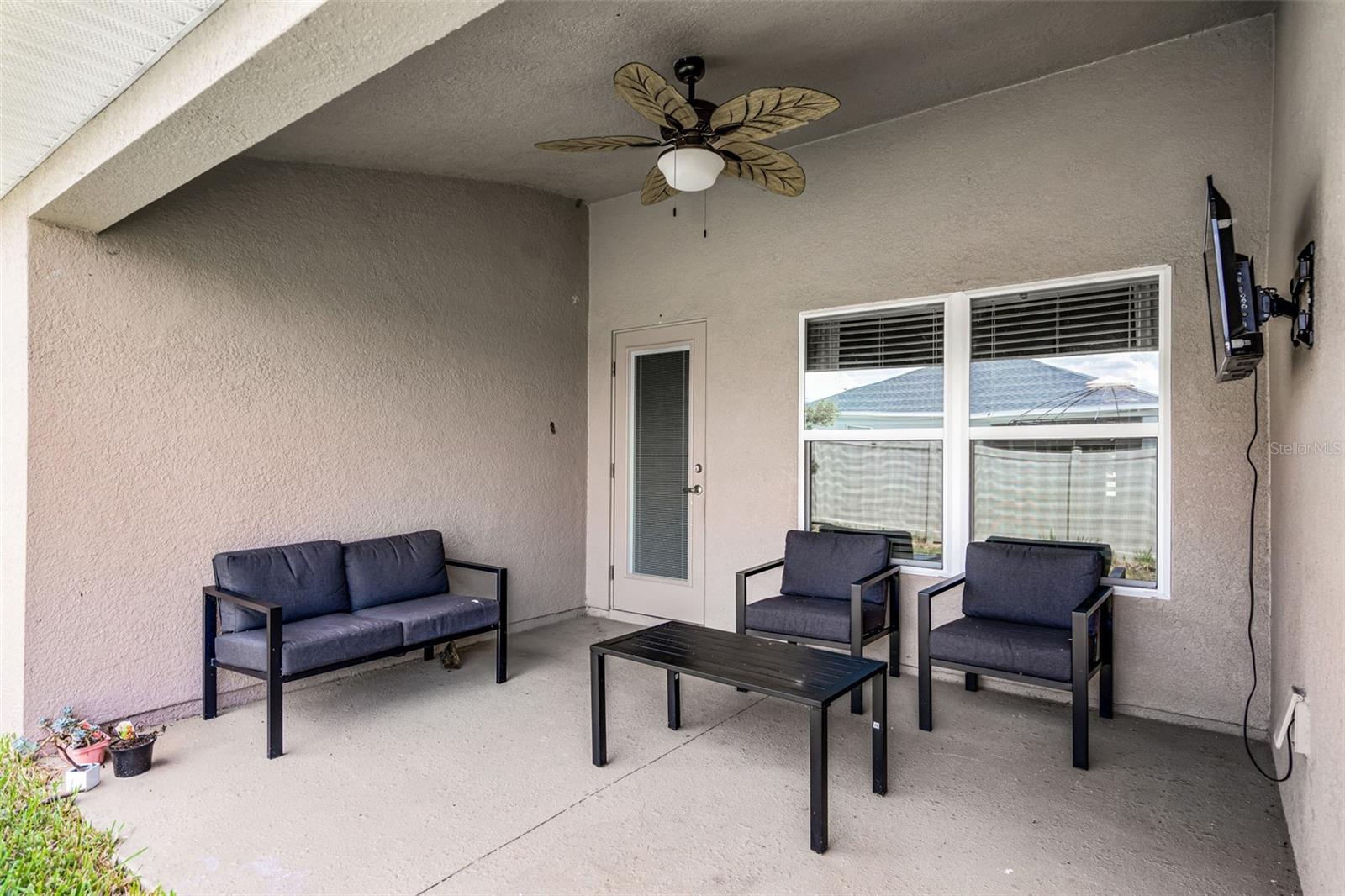503 MEADOW POINTE DRIVE