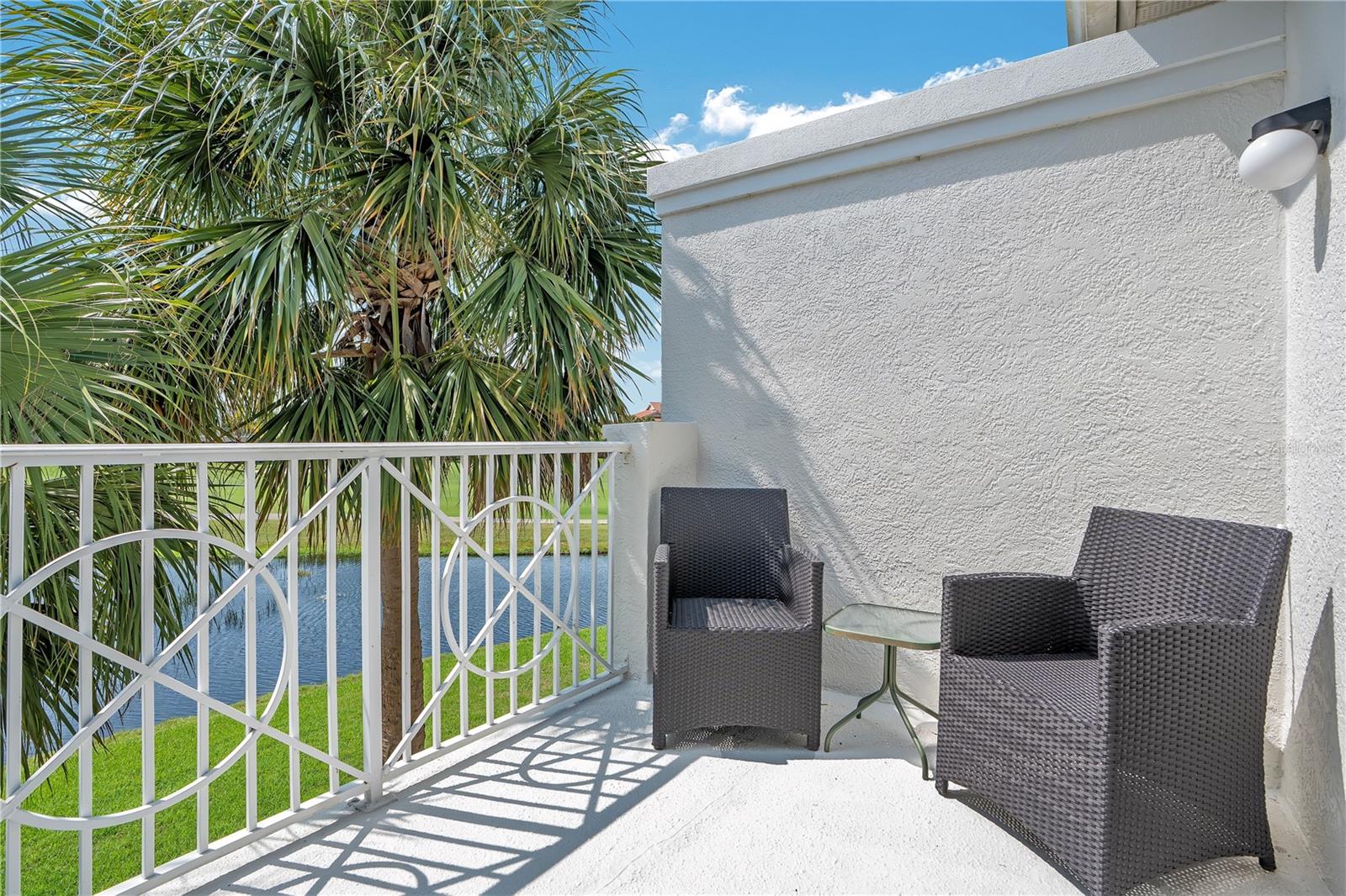 WATERLEFE GOLF AND RIVER CLUB THE WATCH - Residential