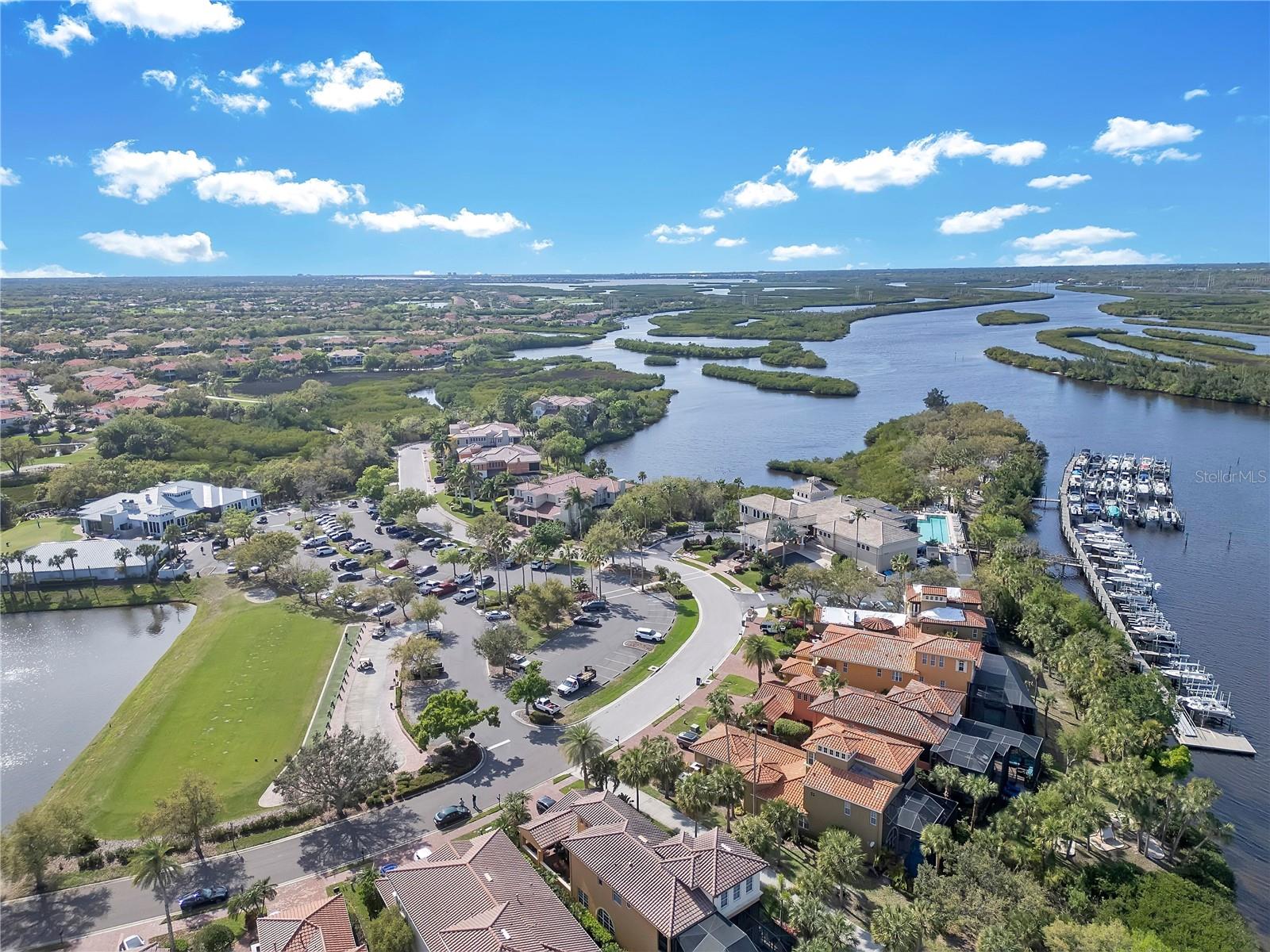 WATERLEFE GOLF AND RIVER CLUB THE WATCH - Residential