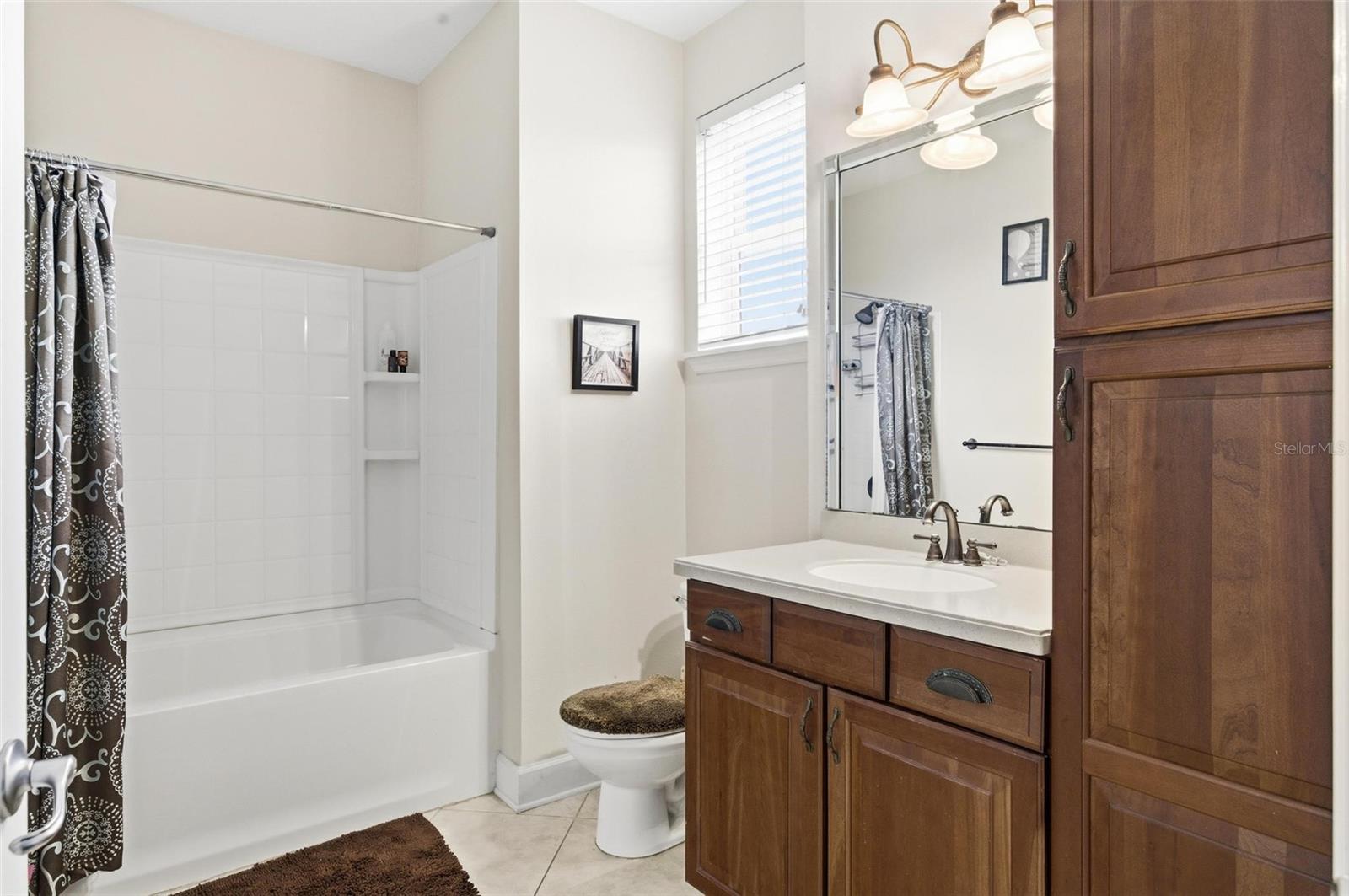 DEERWOOD PLACE IV CONDO - Residential