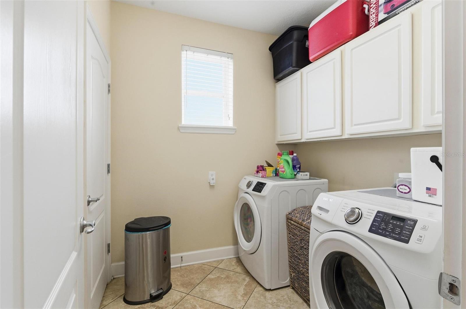 DEERWOOD PLACE IV CONDO - Residential