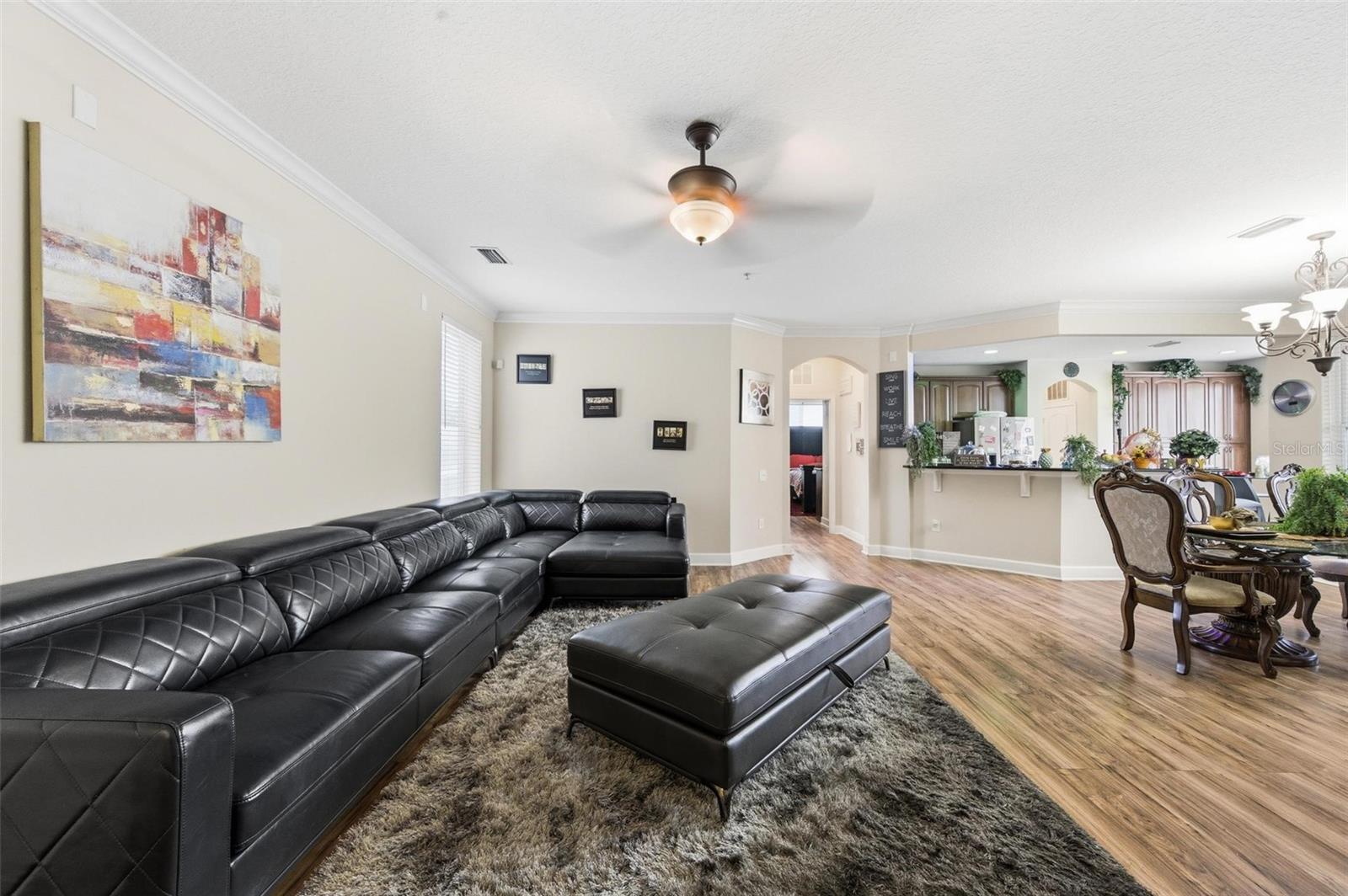 DEERWOOD PLACE IV CONDO - Residential