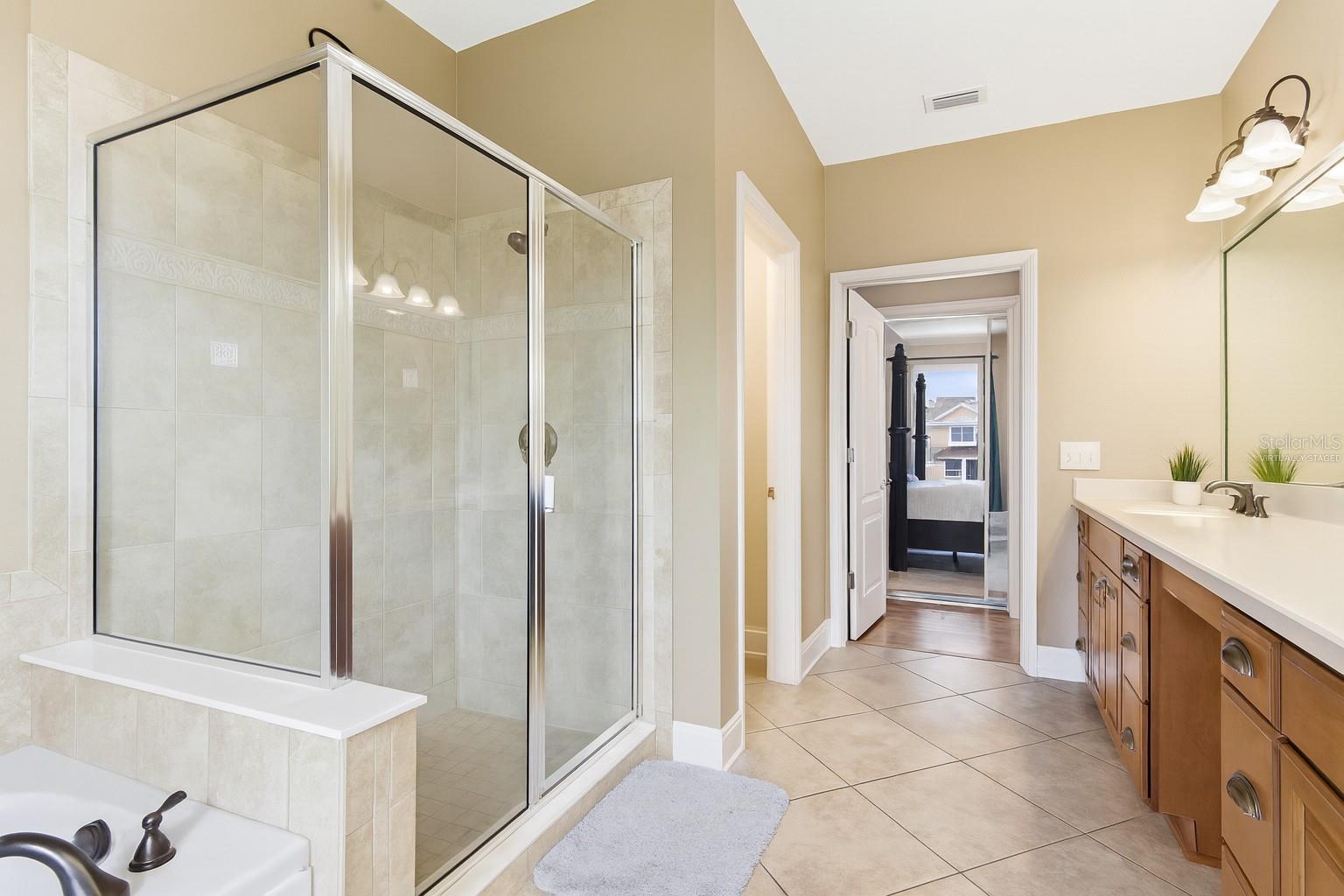 DEERWOOD PLACE IV CONDO - Residential