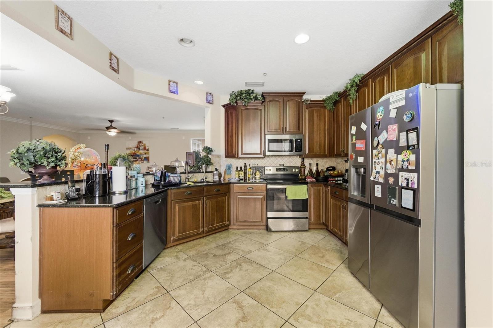 DEERWOOD PLACE IV CONDO - Residential