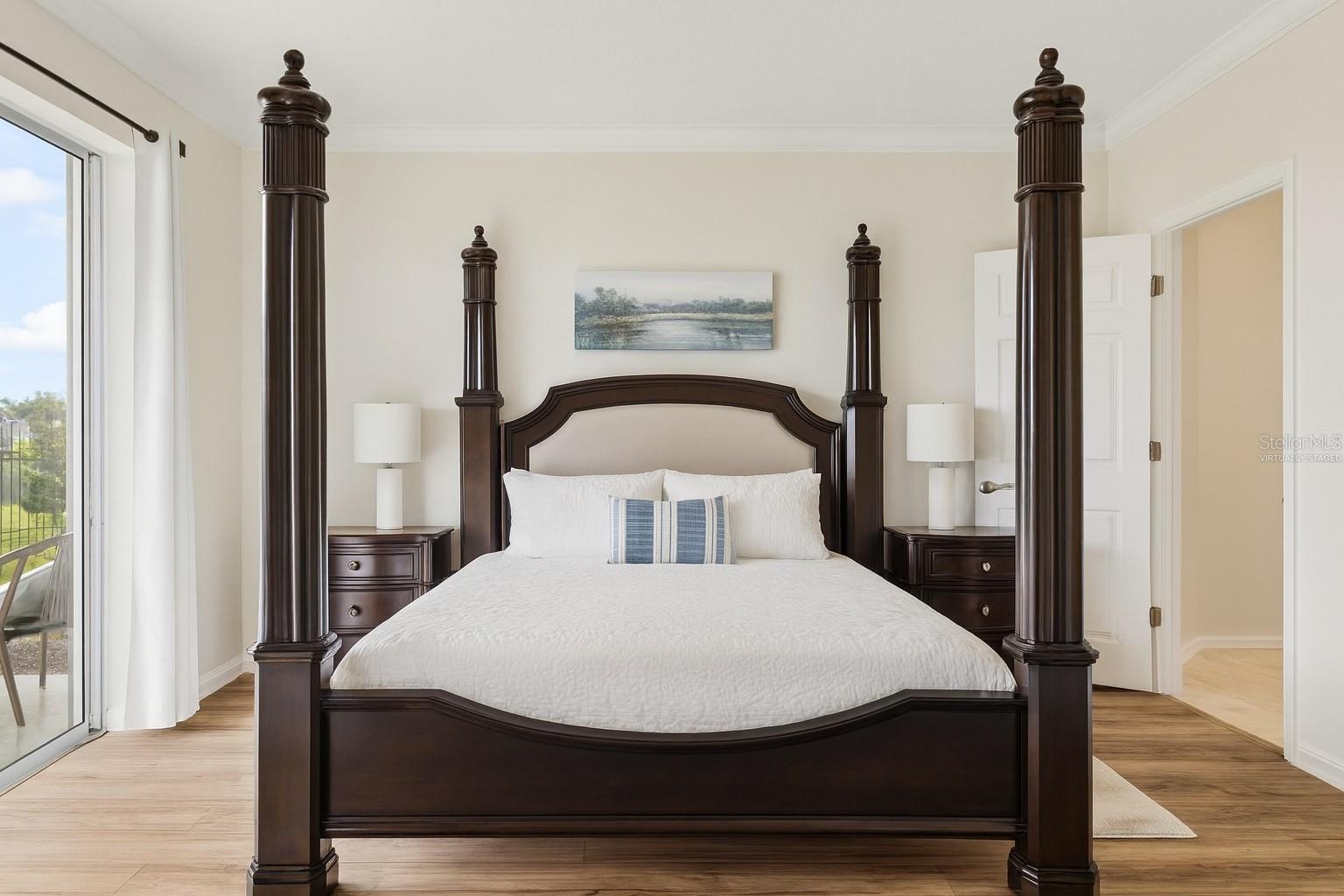 DEERWOOD PLACE IV CONDO - Residential