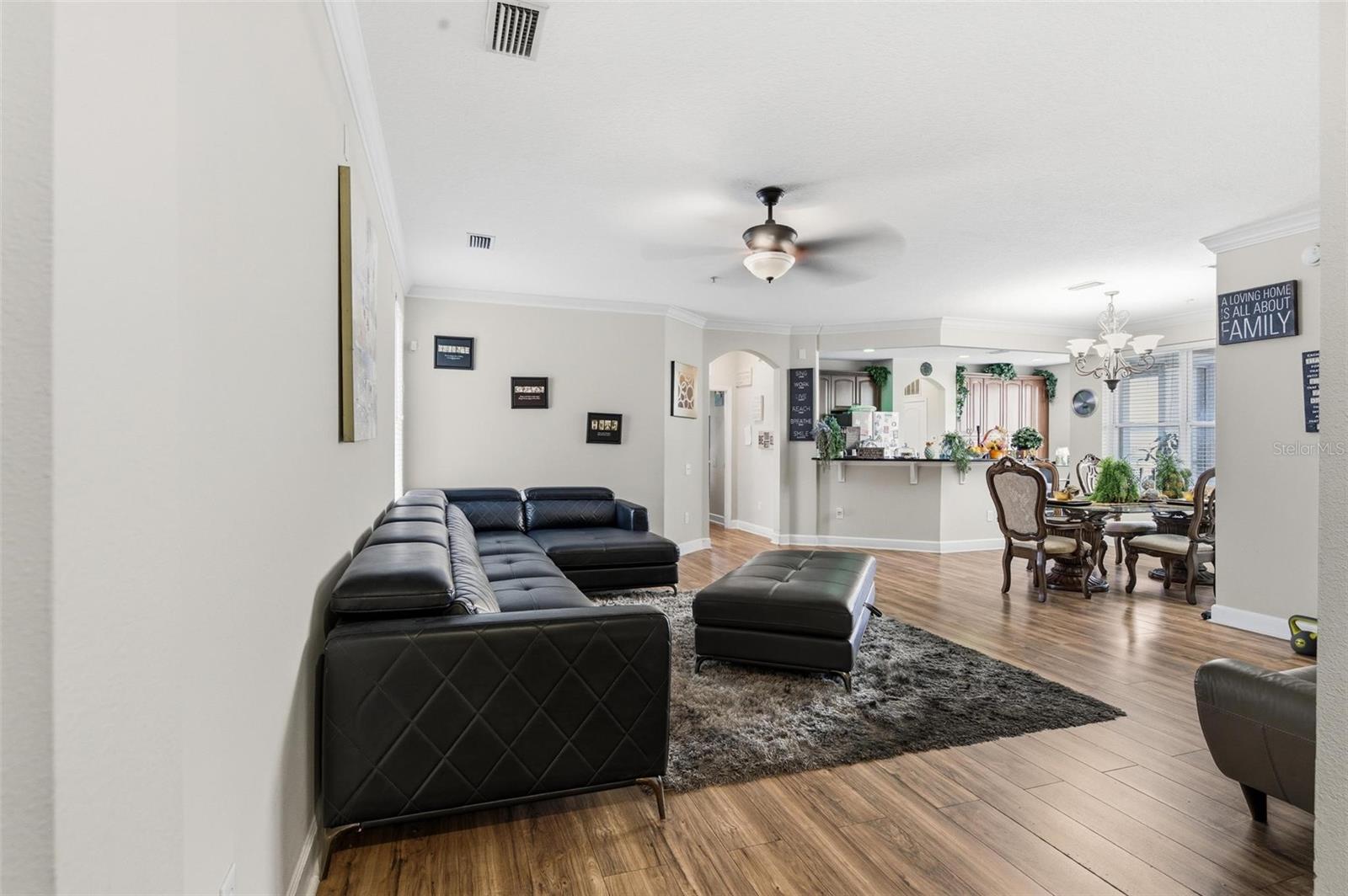 DEERWOOD PLACE IV CONDO - Residential