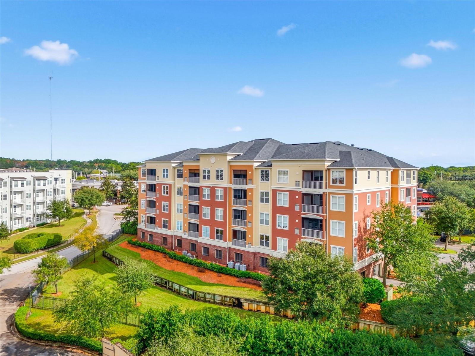 DEERWOOD PLACE IV CONDO - Residential