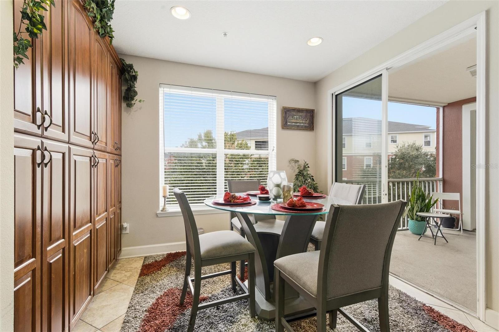 DEERWOOD PLACE IV CONDO - Residential