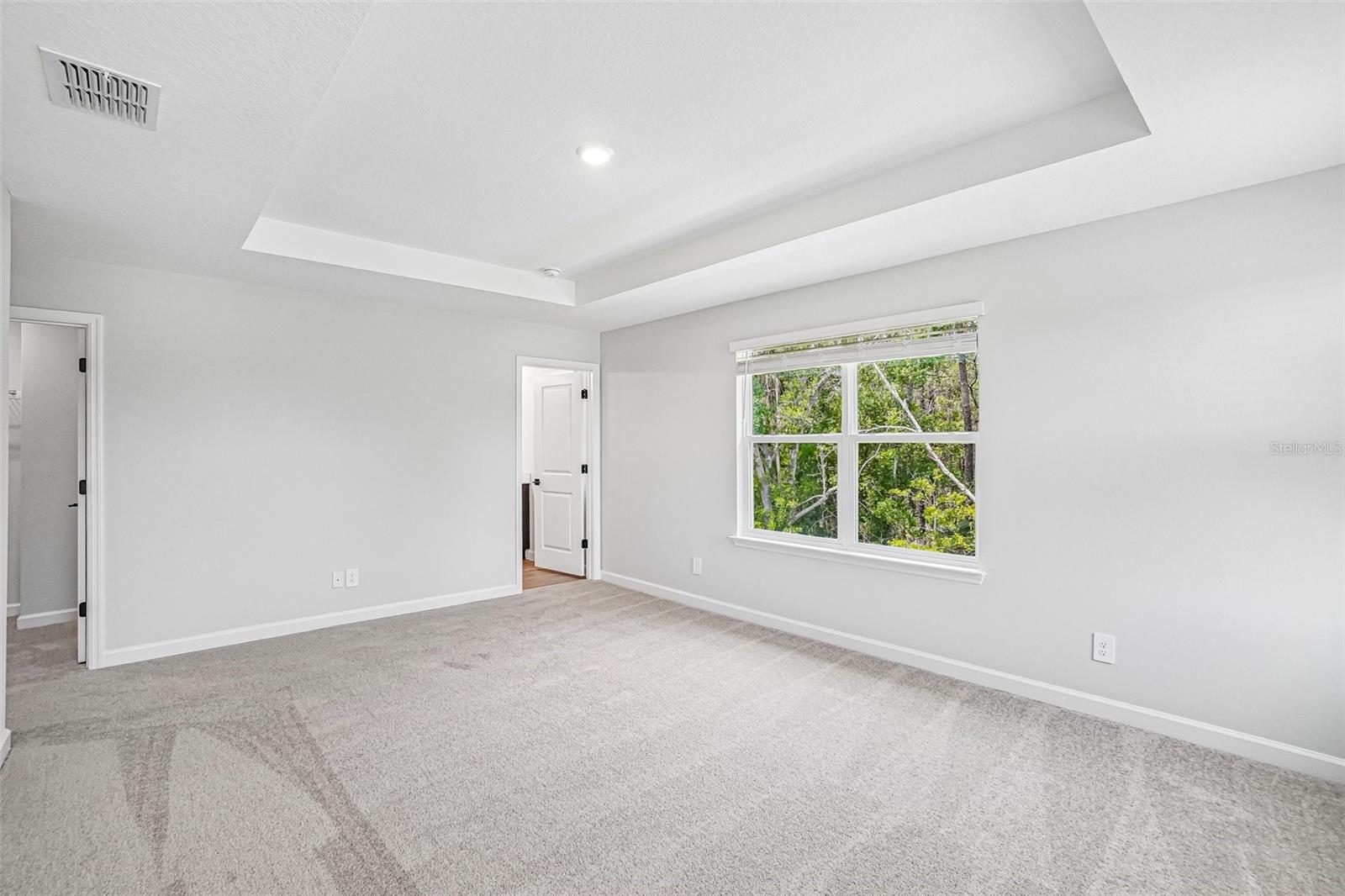 MONTAGUE CHASE - Residential