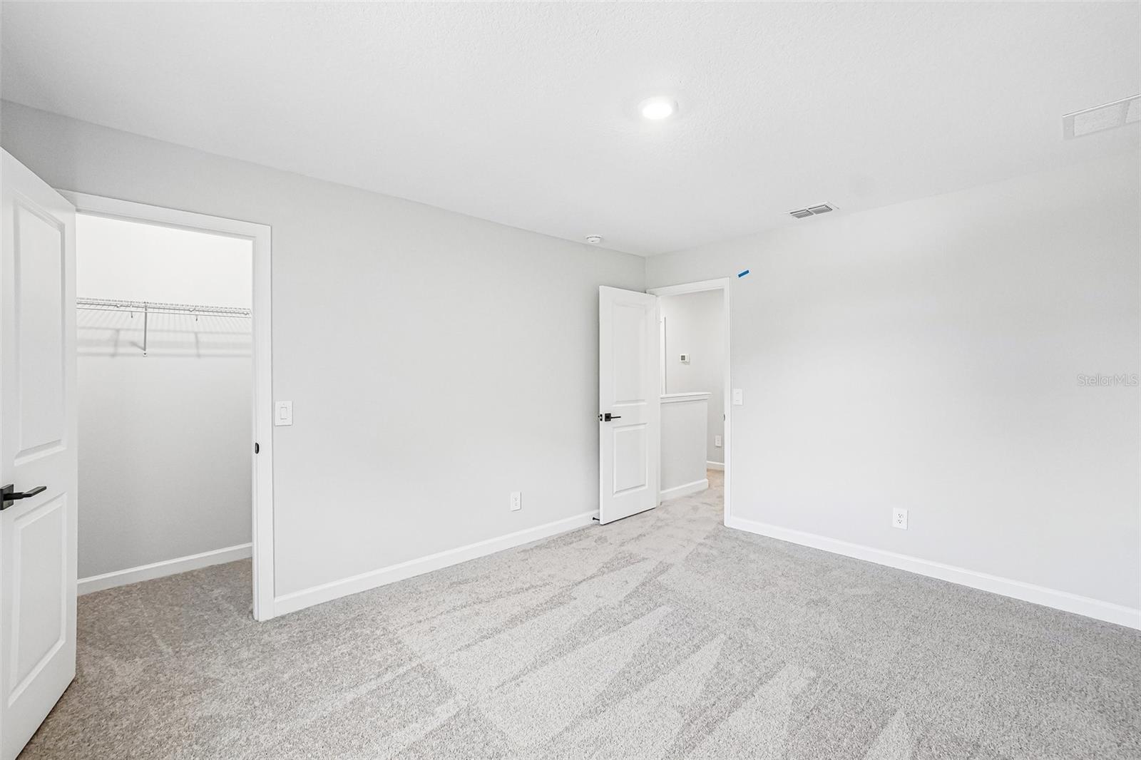 MONTAGUE CHASE - Residential