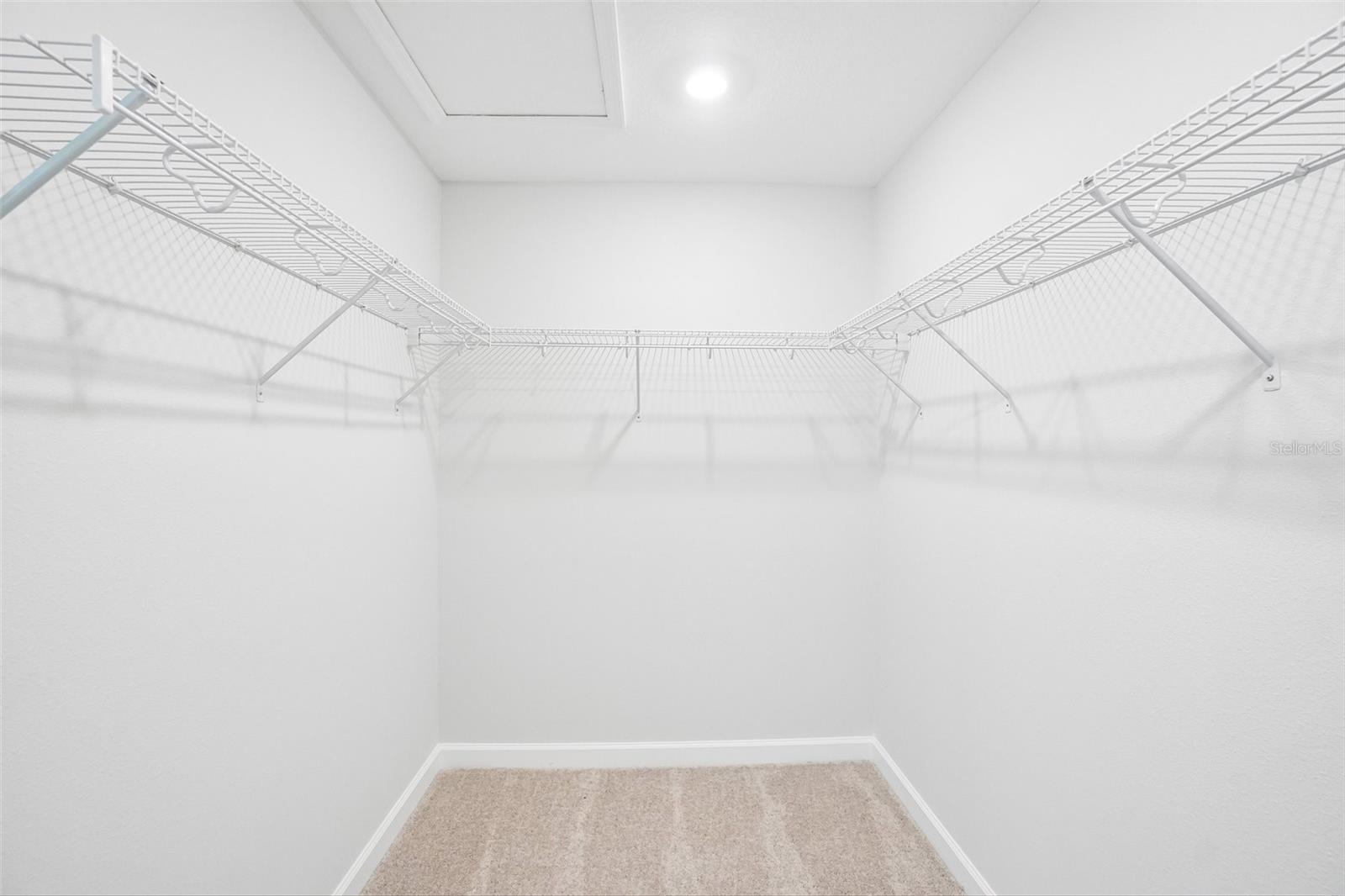 MONTAGUE CHASE - Residential
