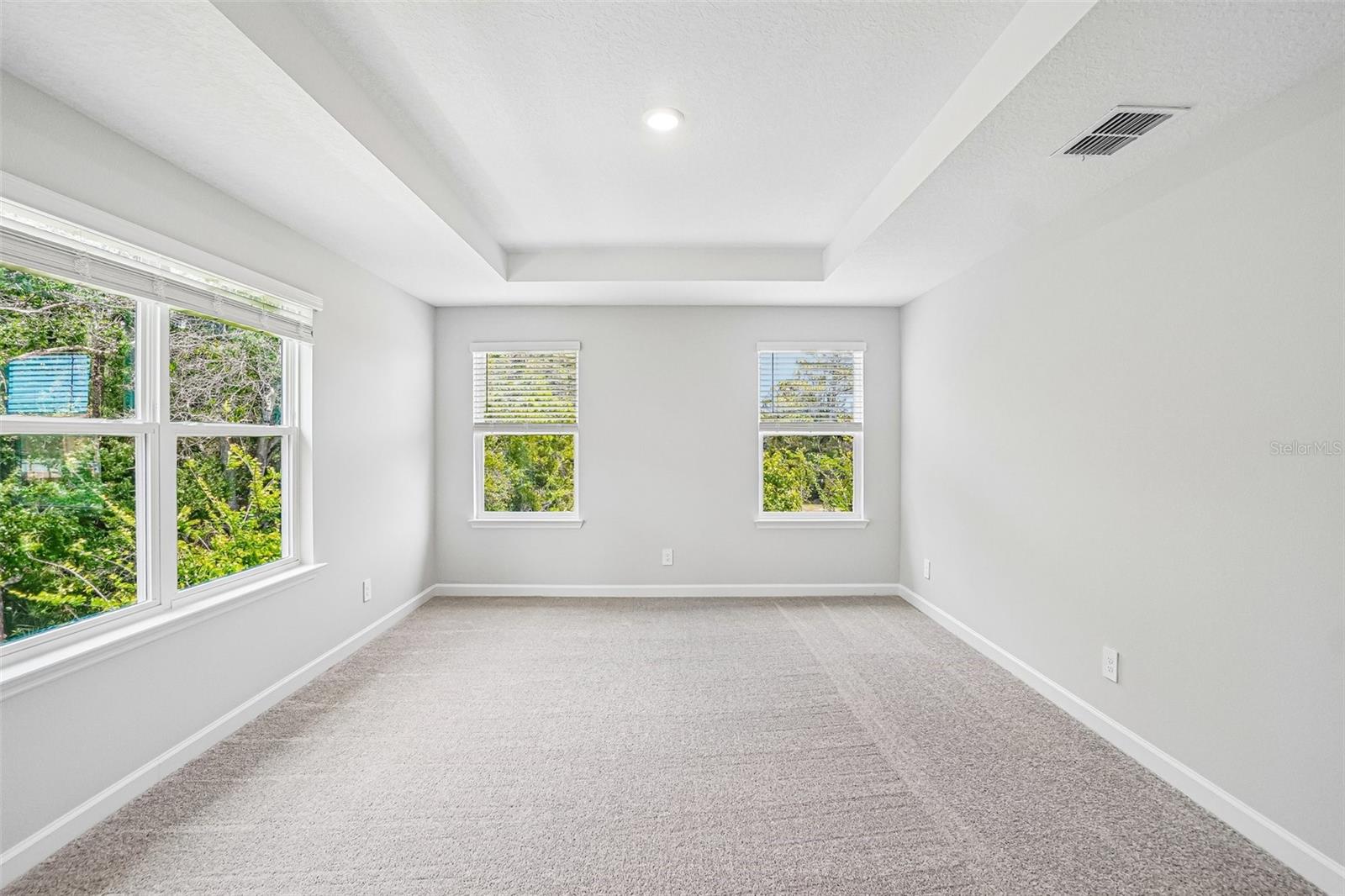 MONTAGUE CHASE - Residential