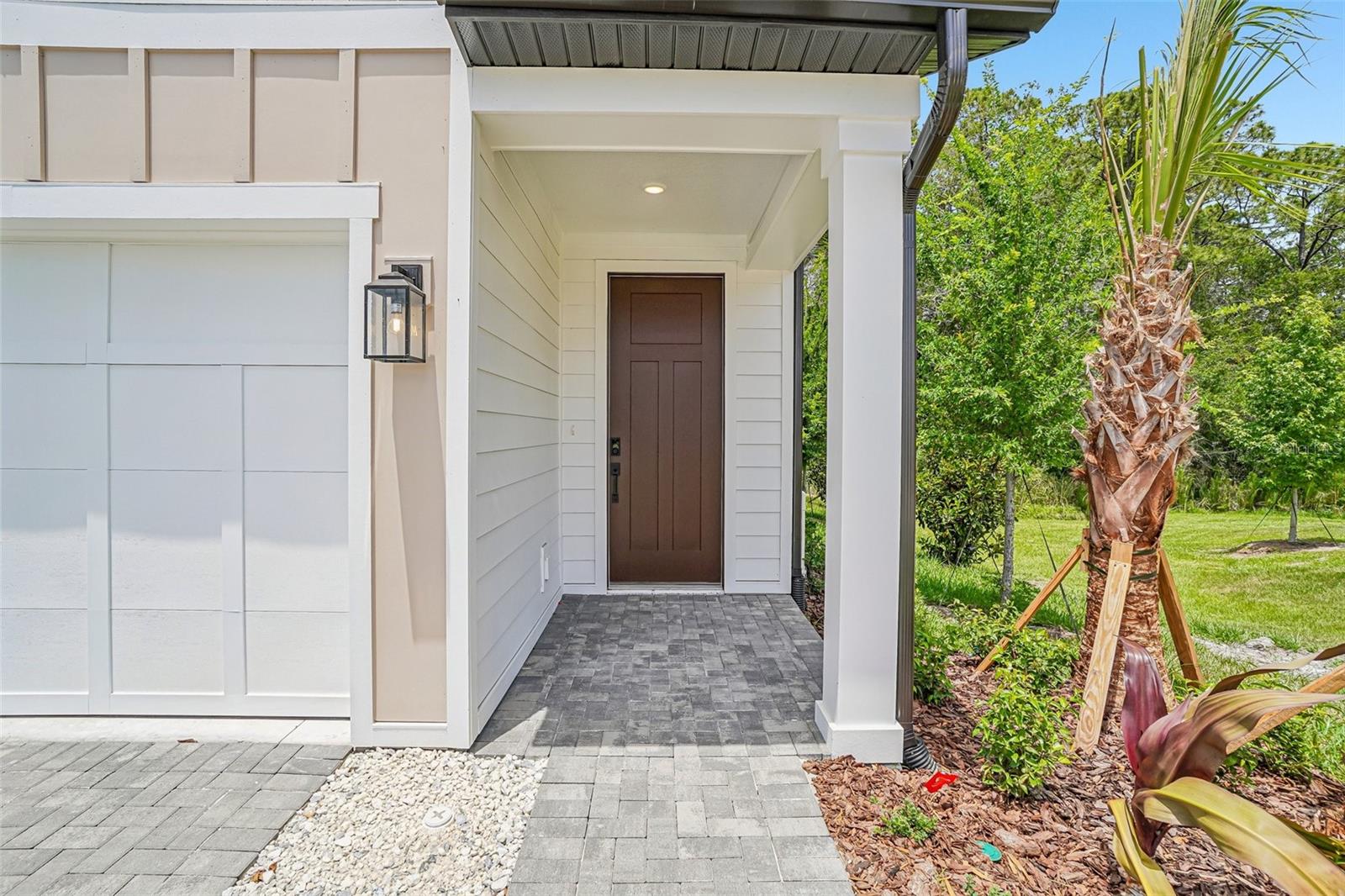 MONTAGUE CHASE - Residential