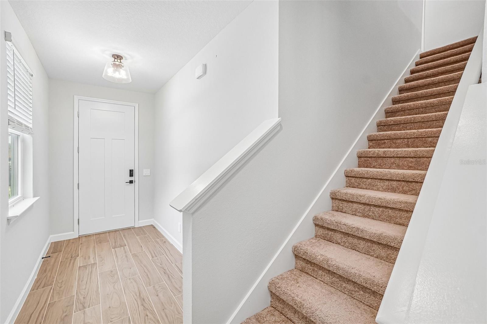 MONTAGUE CHASE - Residential