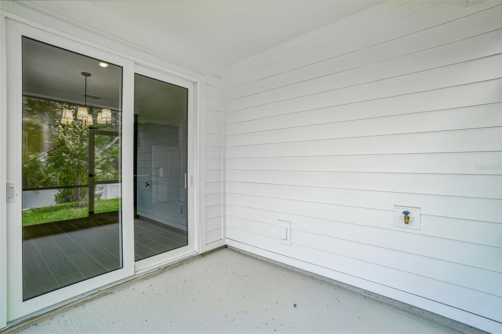 MONTAGUE CHASE - Residential