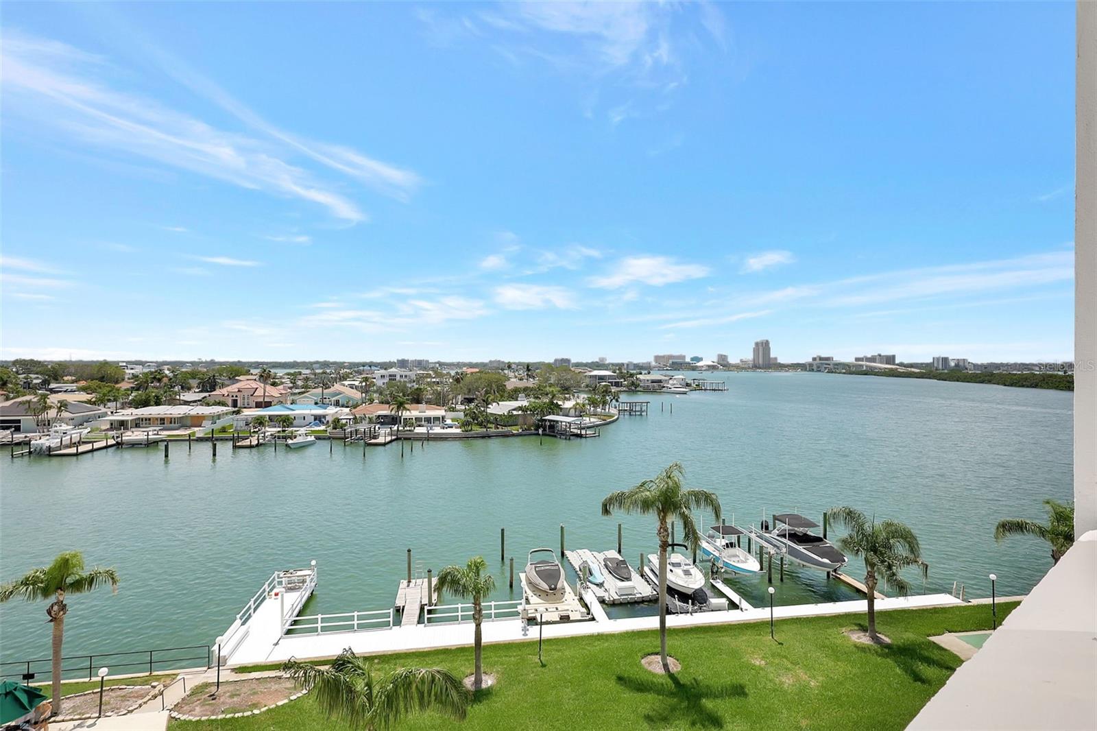 HORIZON HOUSE CO-OP - Residential