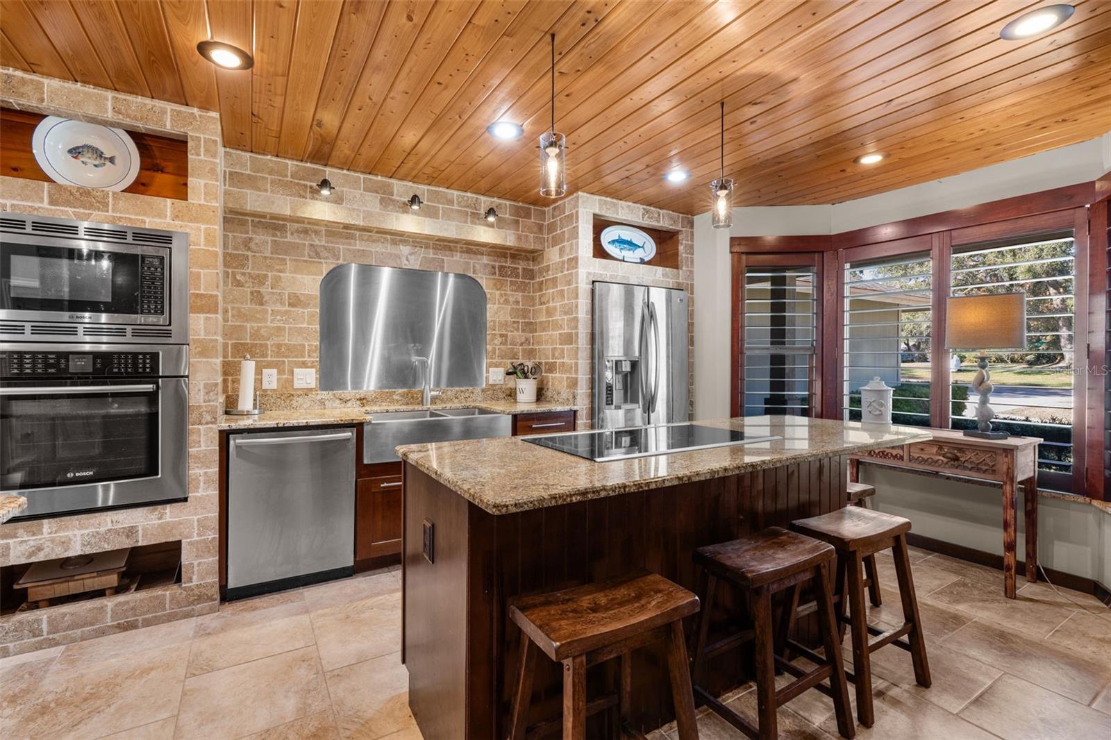 CARDINAL OAKS - Residential