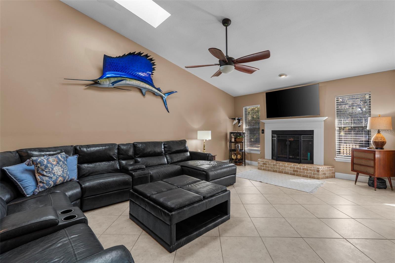 CARDINAL OAKS - Residential