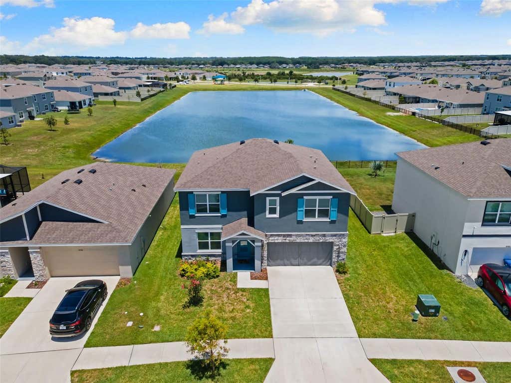 Photo of 9728 Crescent Ray Drive, Wesley Chapel, FL 33545 (MLS # TB8522710)