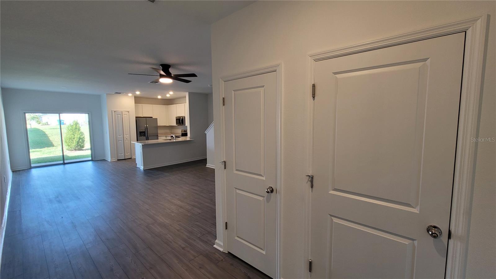 TARA BAYWOOD PH 1 PB 38 PG 55 - Residential Lease