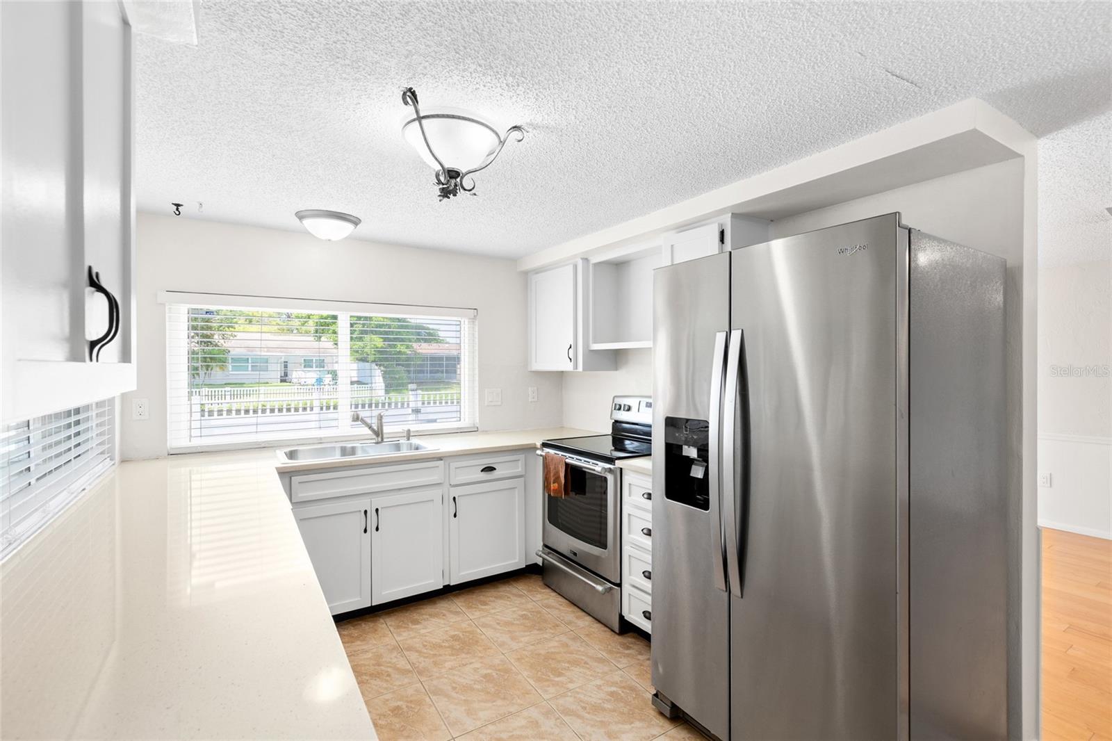 BEACON SQUARE - Residential