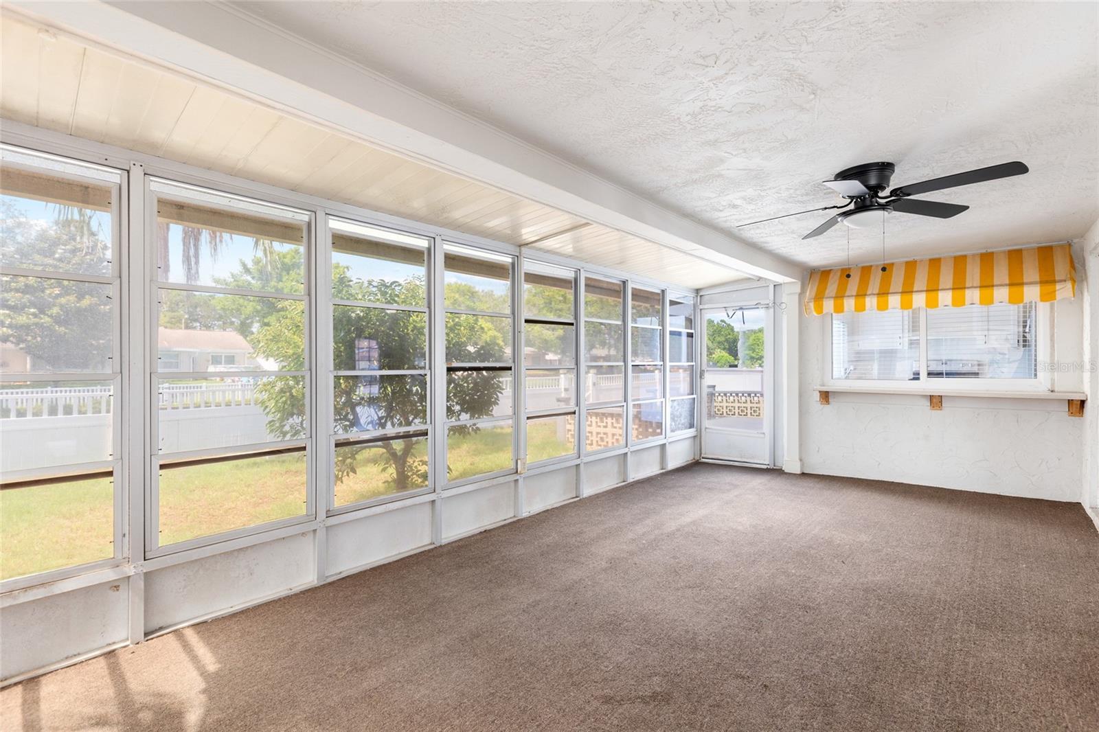 BEACON SQUARE - Residential