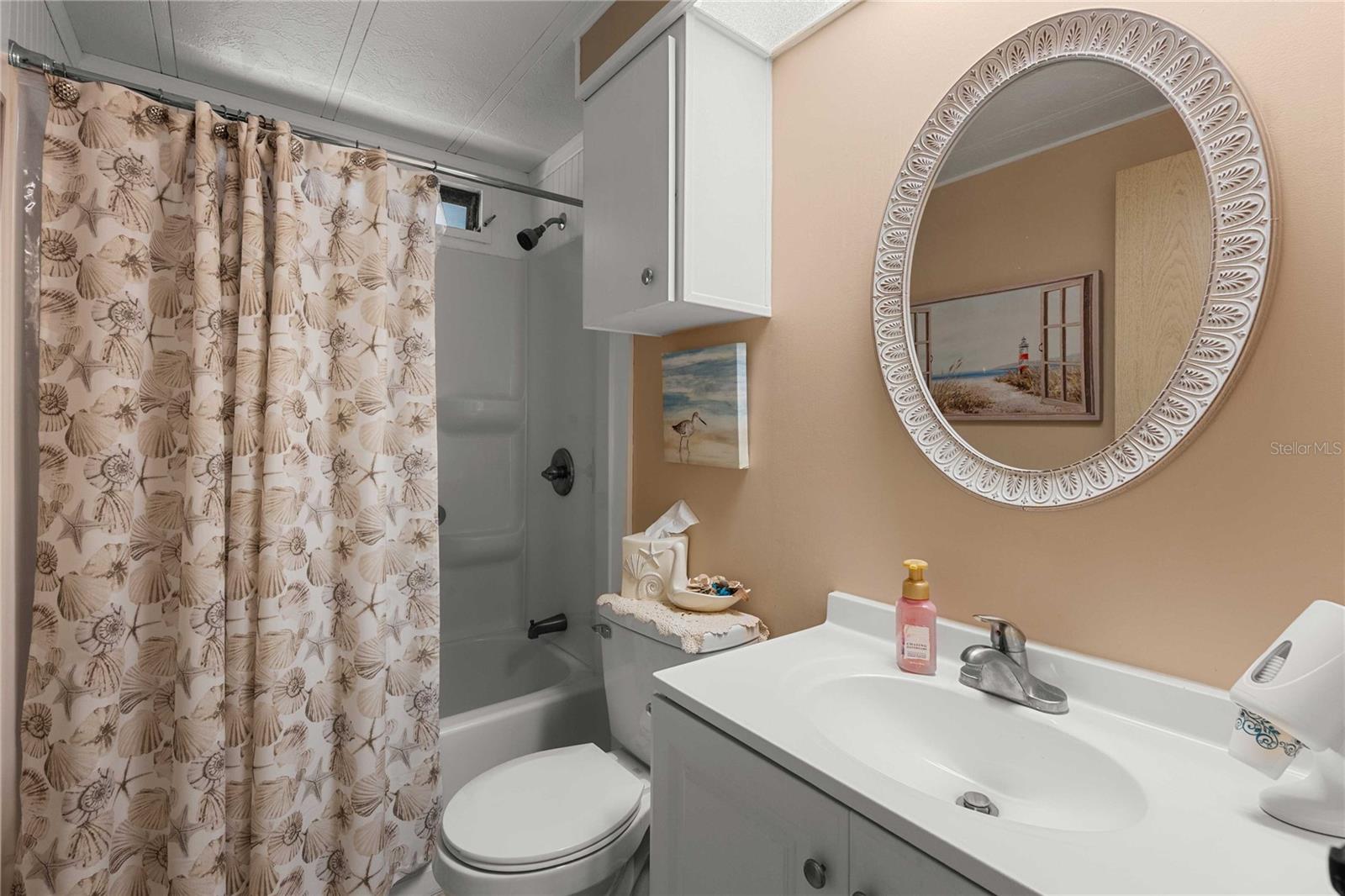 OAKS ROYAL MOBILE HOME SUB - Residential