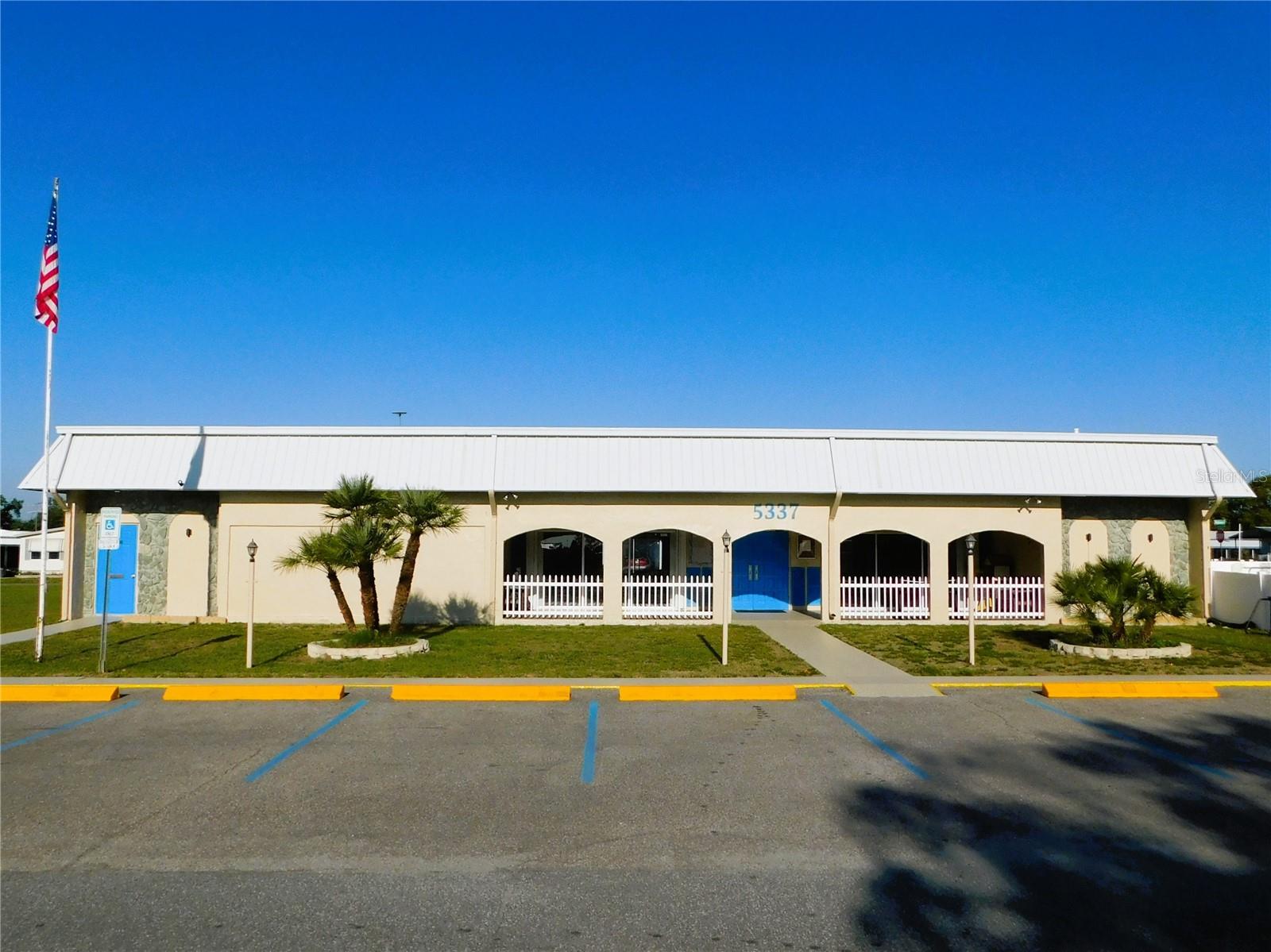 OAKS ROYAL MOBILE HOME SUB - Residential